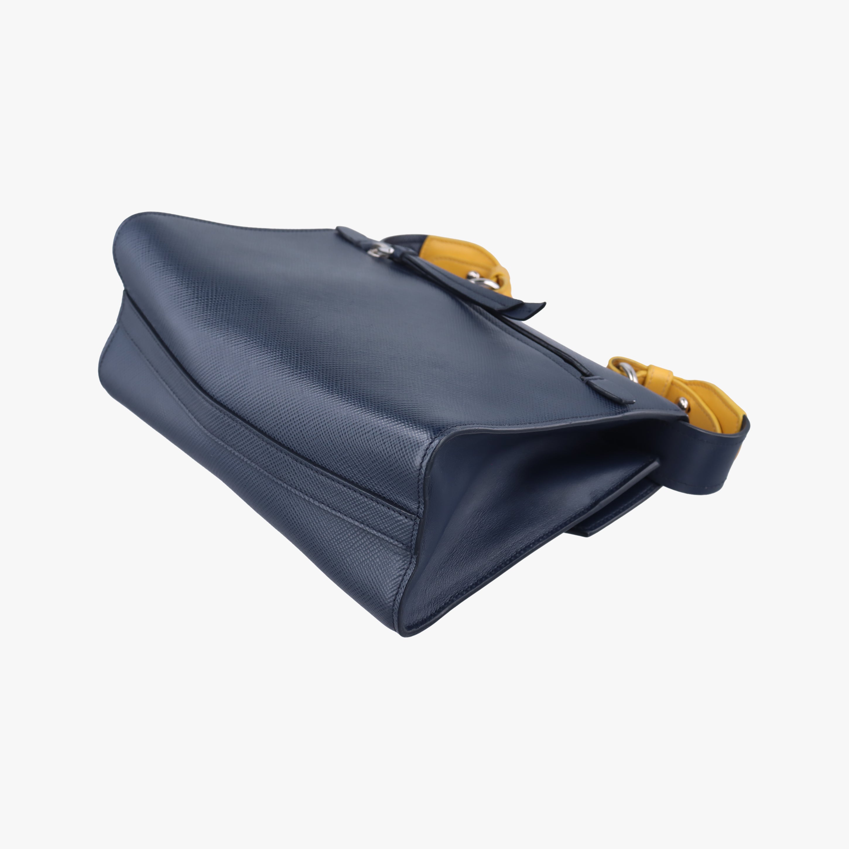 Vintage Prada Monochrome navy SAFFIANO Leather  shoulderbag | stylenewstar