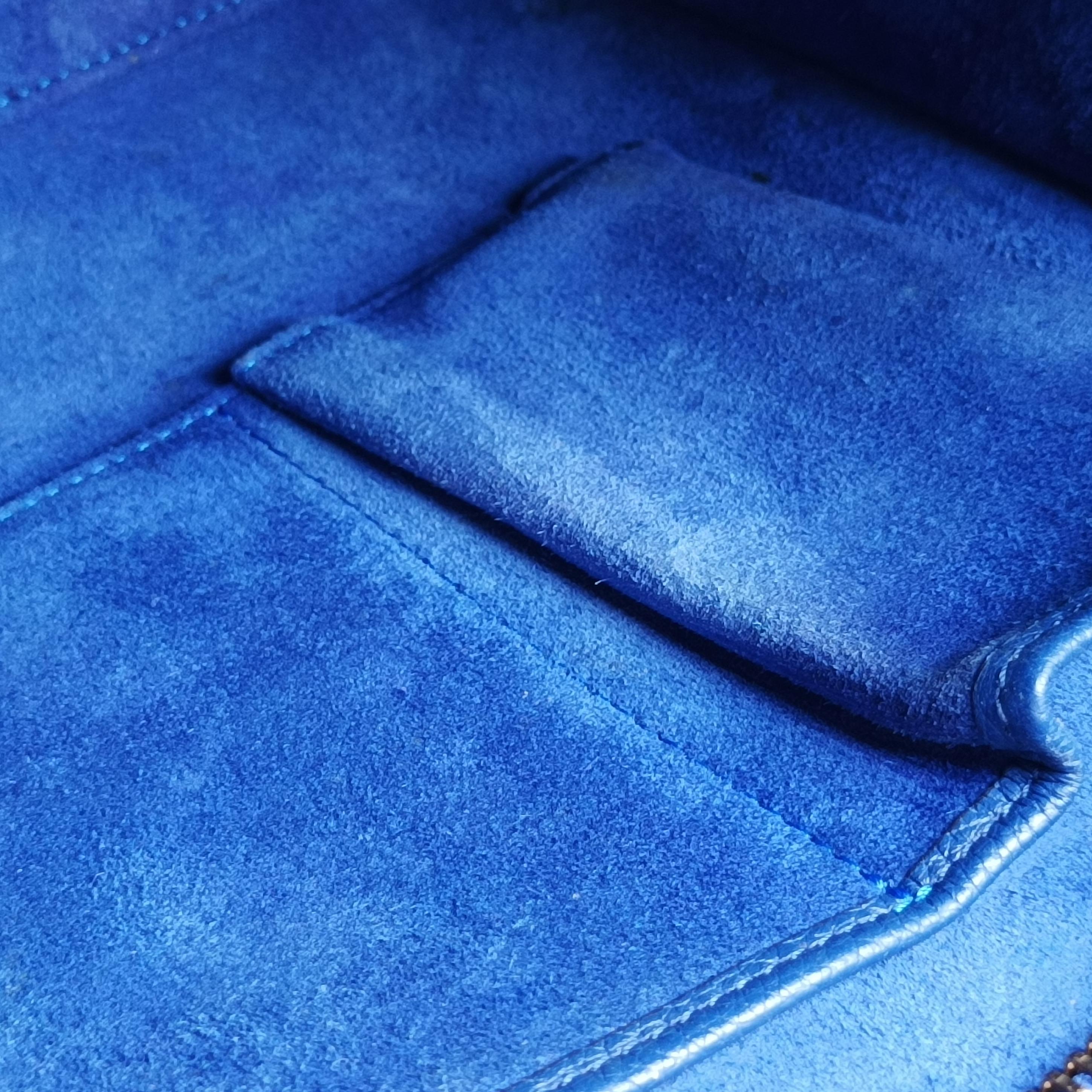Pre-owned Celine Luggage Micro shopper Blue Leather  handbag | stylenewstar