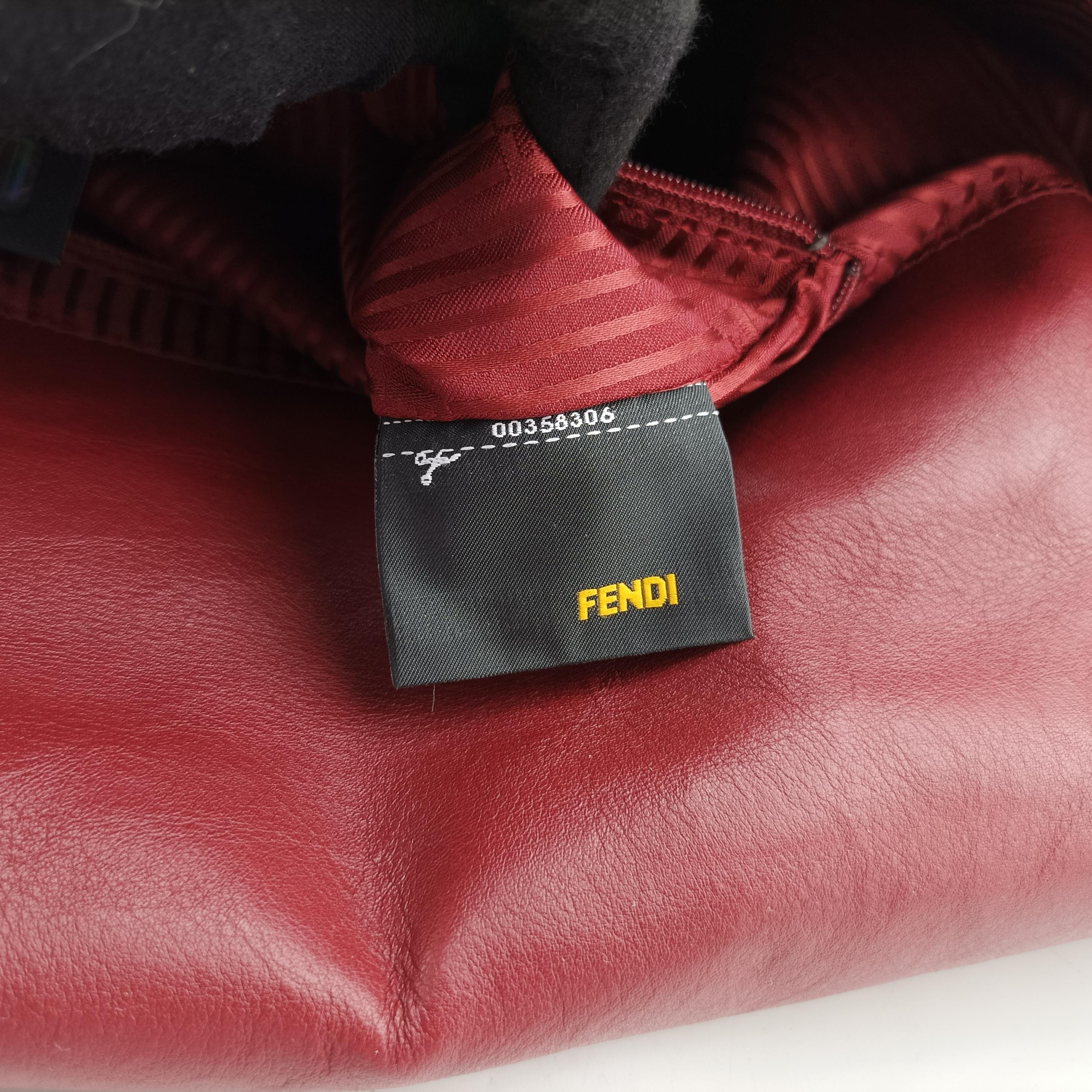 Pre-owned Fendi Big Mamma Baguette Red Leather 8BR638 handbag | stylenewstar