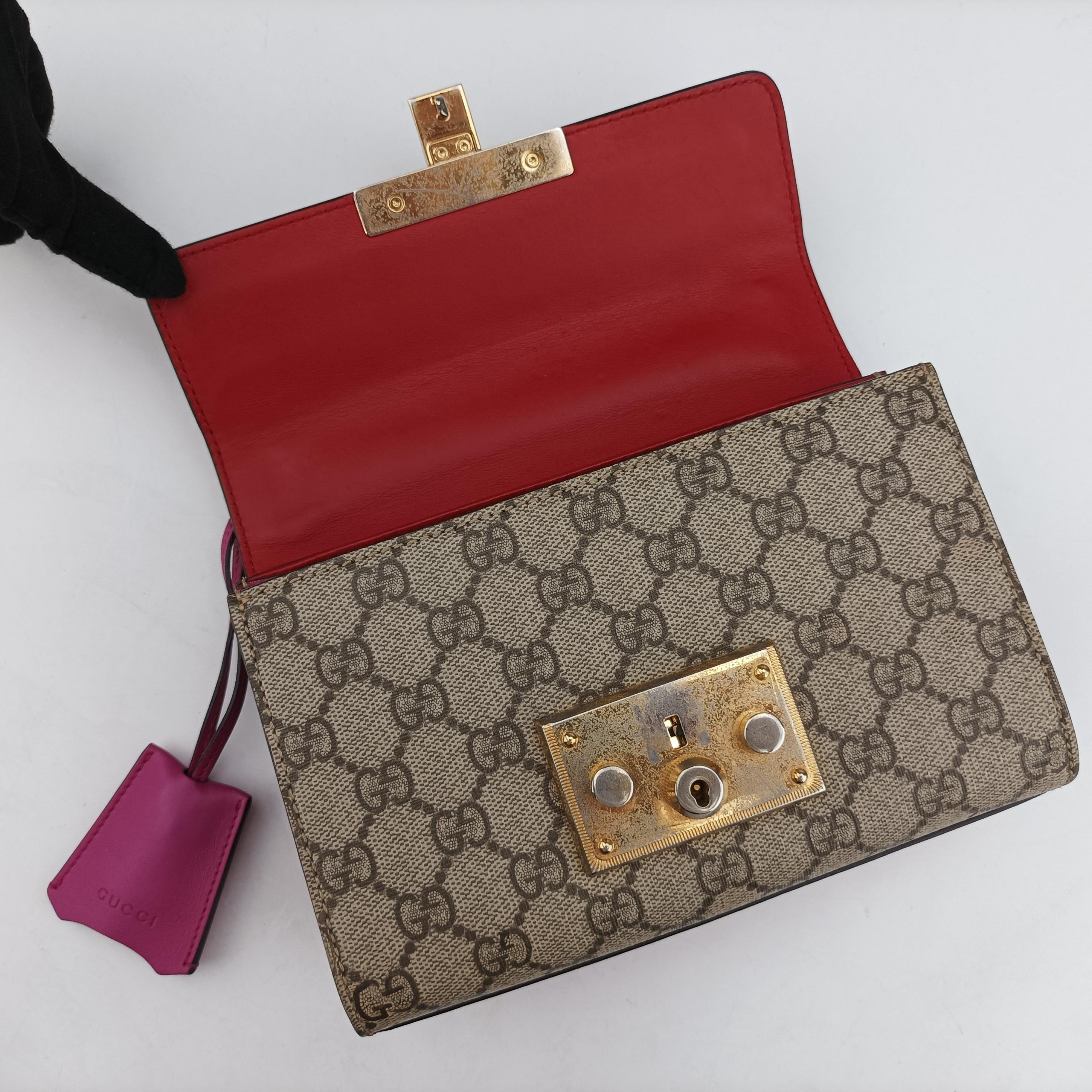 Secondhand Gucci Padlock beige×red×pink PVC coated canvas×Leather 409487 shoulderbag | stylenewstar
