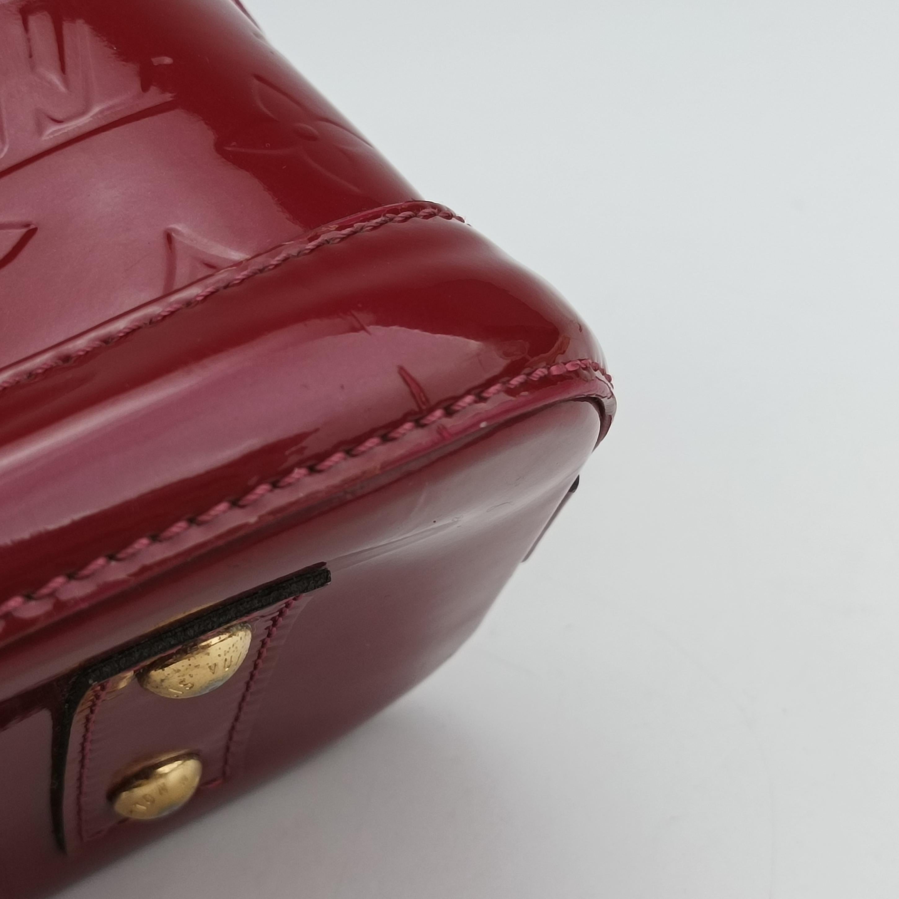 Pre-owned Louis Vuitton Alma BB CERISE Vernis M90174 shoulderbag | stylenewstar