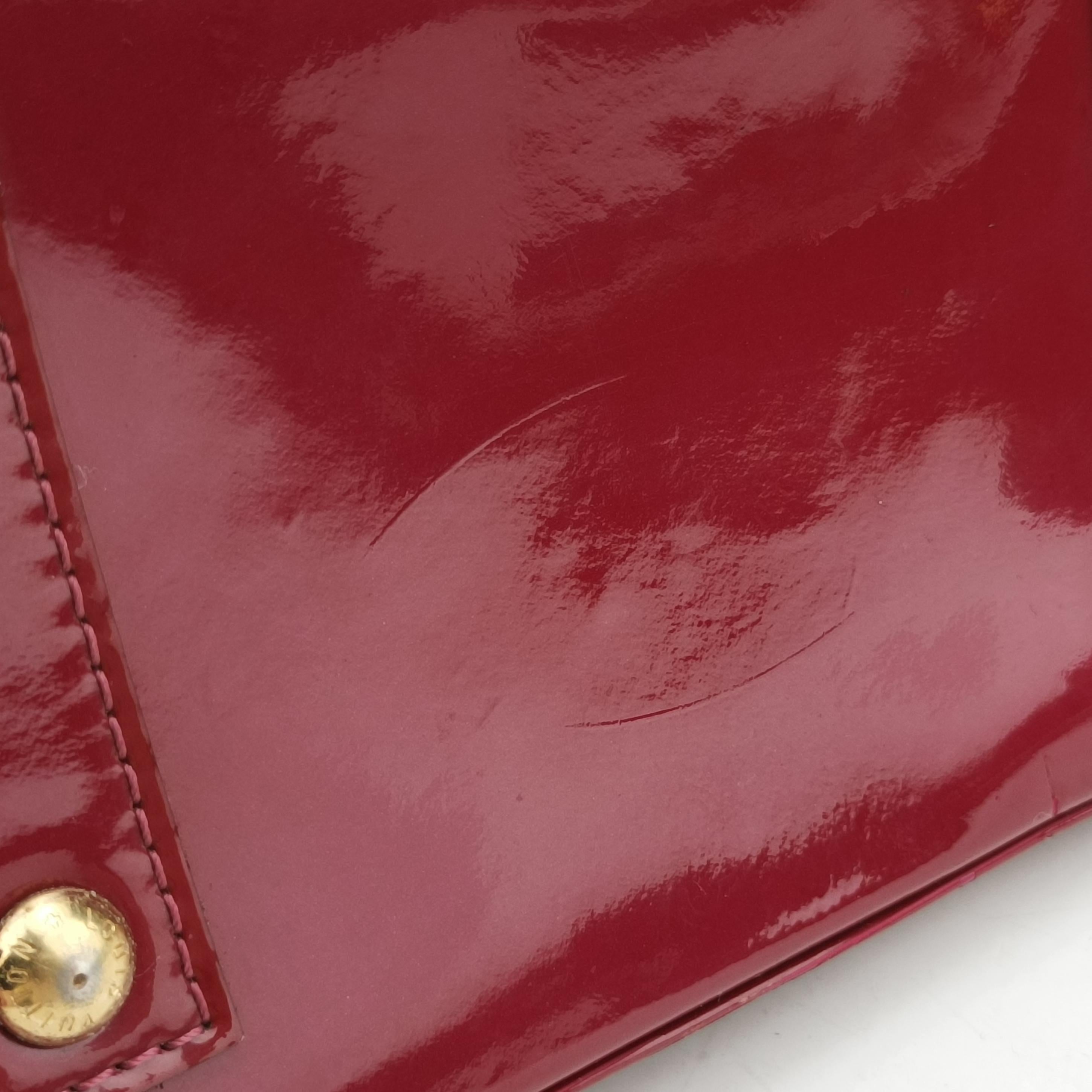 Pre-owned Louis Vuitton Alma BB CERISE Vernis M90174 shoulderbag | stylenewstar