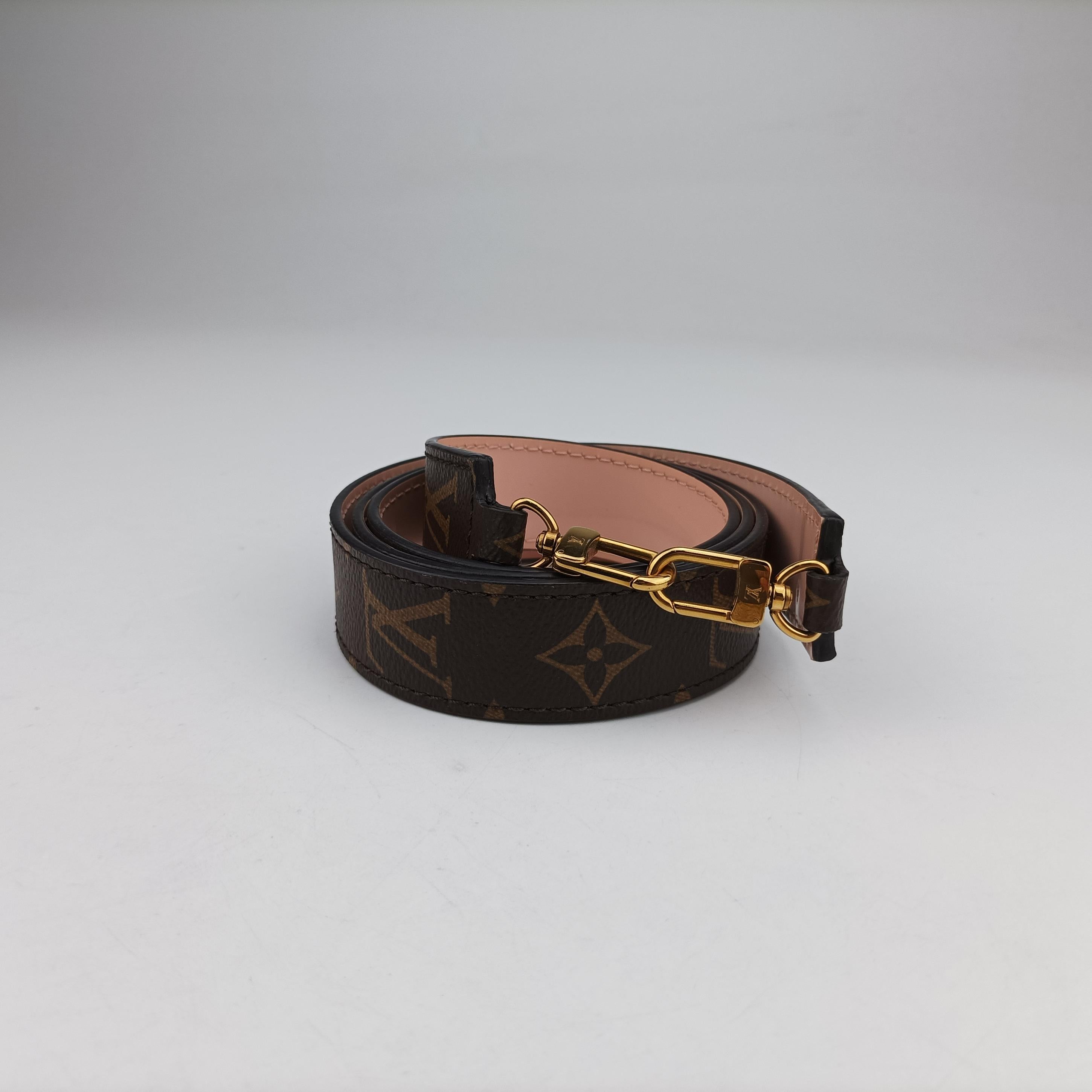 Secondhand Louis Vuitton Alma BB ROSE BALLERIN Vernis M51949 shoulderbag | stylenewstar
