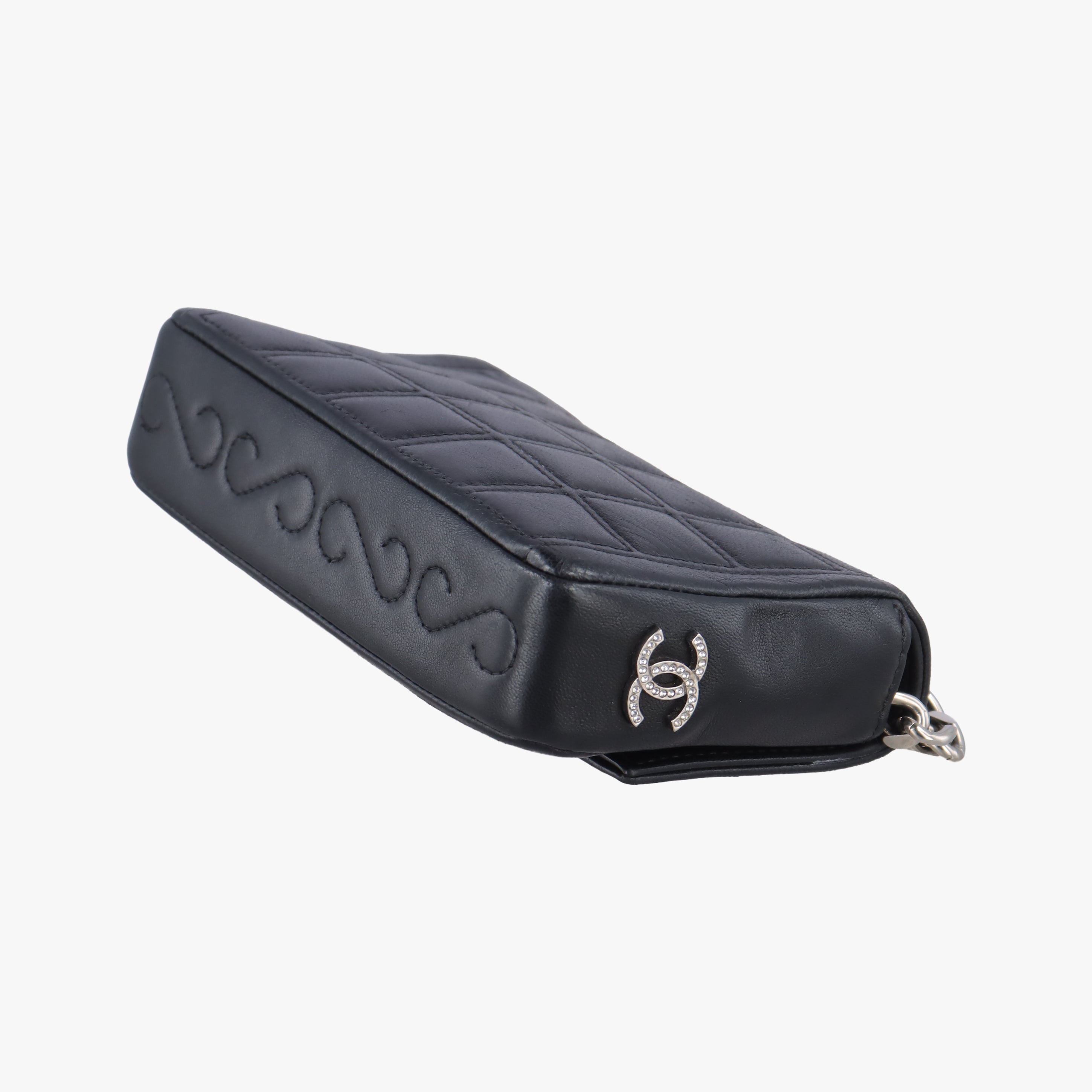 Pre-owned Chanel 2.55 Chocolate Bar Chain Black lambskin A16367 shoulderbag | stylenewstar