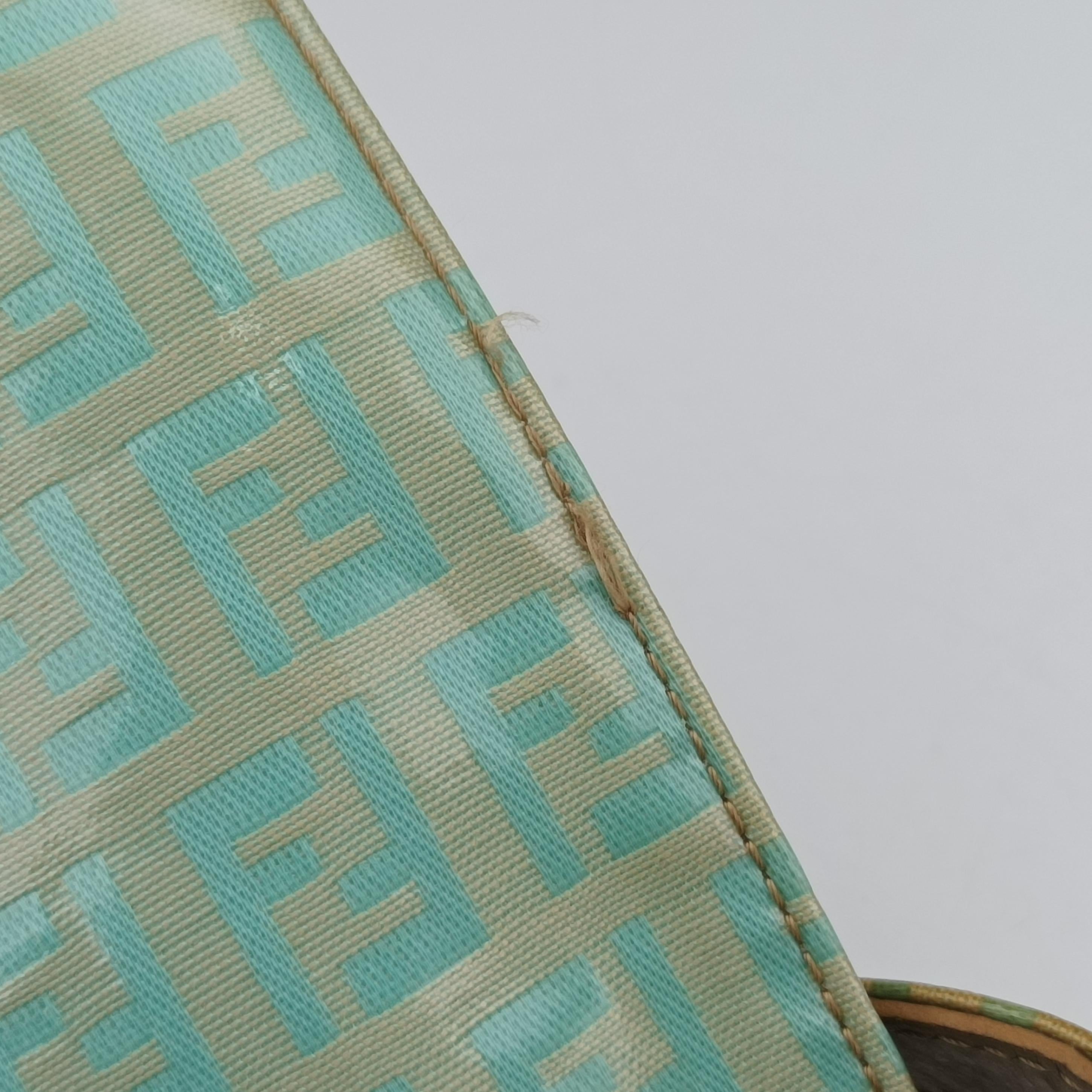 Secondhand Fendi Mamma Baguette Green Patent  handbag | stylenewstar
