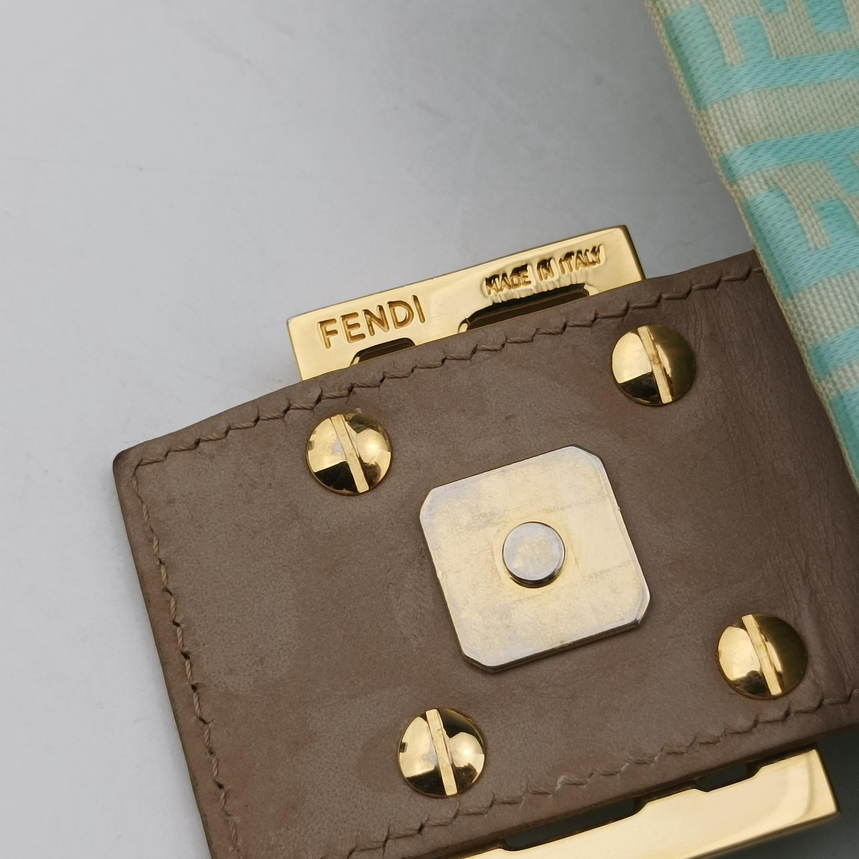 Secondhand Fendi Mamma Baguette Green Patent  handbag | stylenewstar