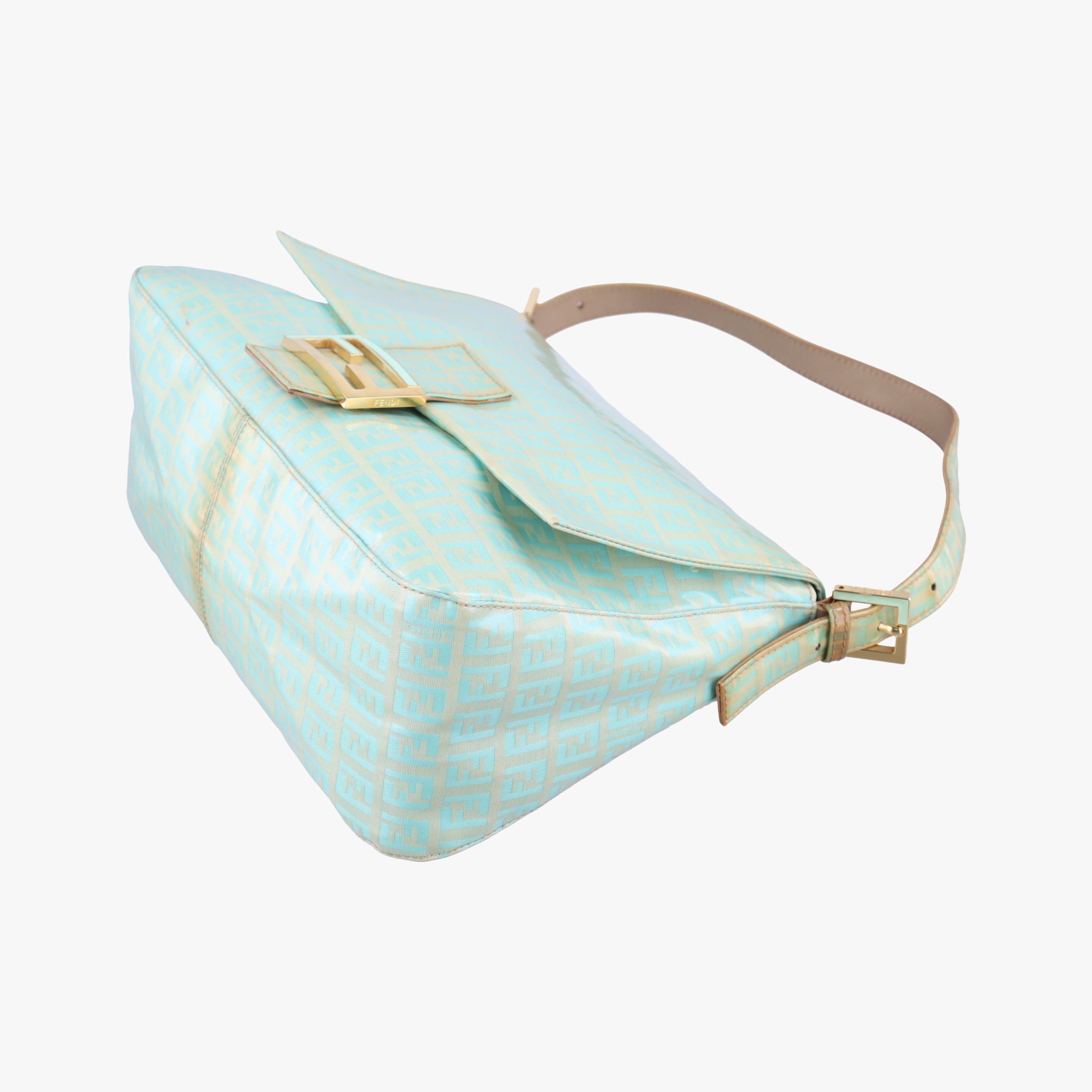 Secondhand Fendi Mamma Baguette Green Patent  handbag | stylenewstar