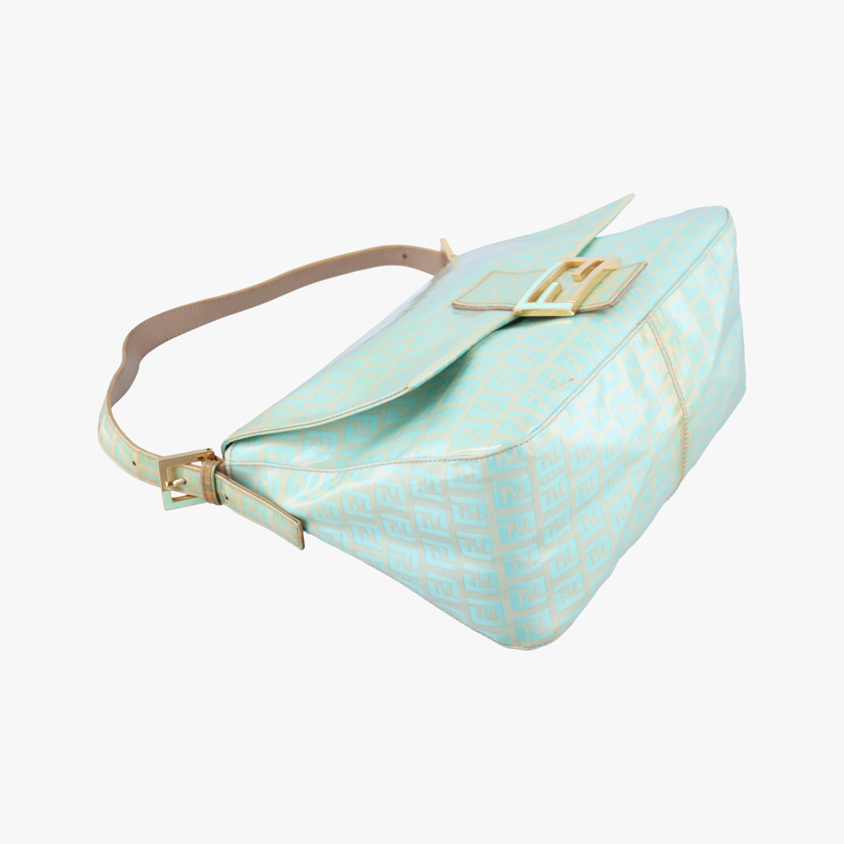Secondhand Fendi Mamma Baguette Green Patent  handbag | stylenewstar