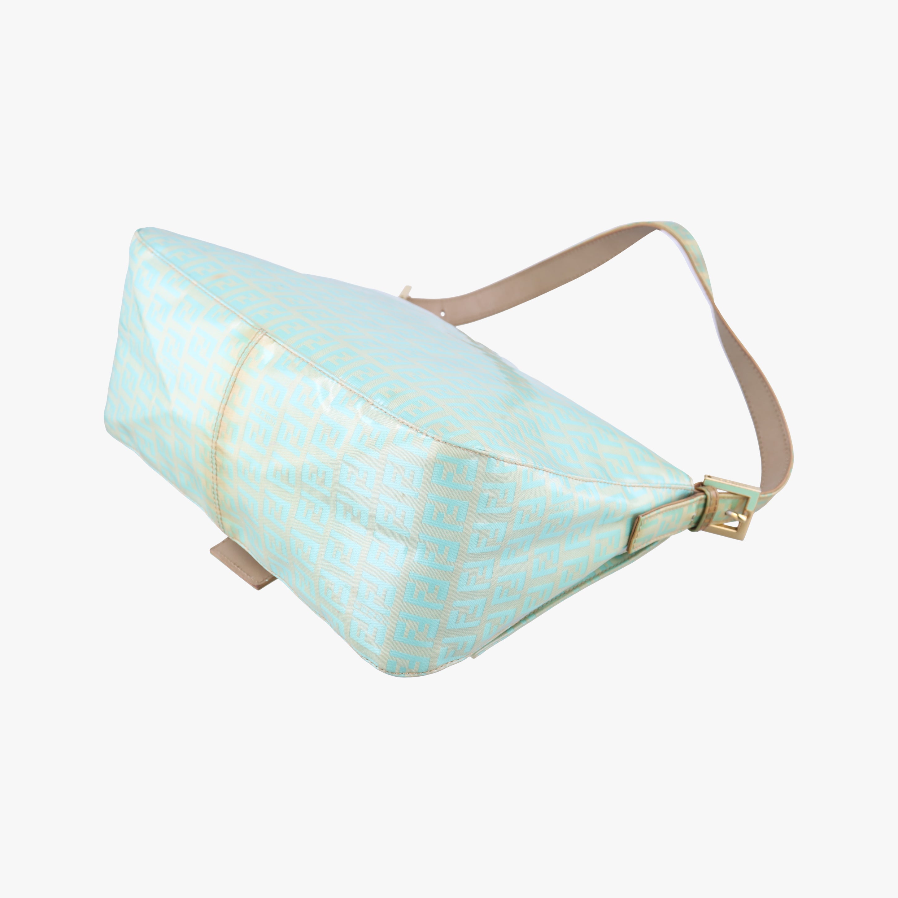 Secondhand Fendi Mamma Baguette Green Patent  handbag | stylenewstar