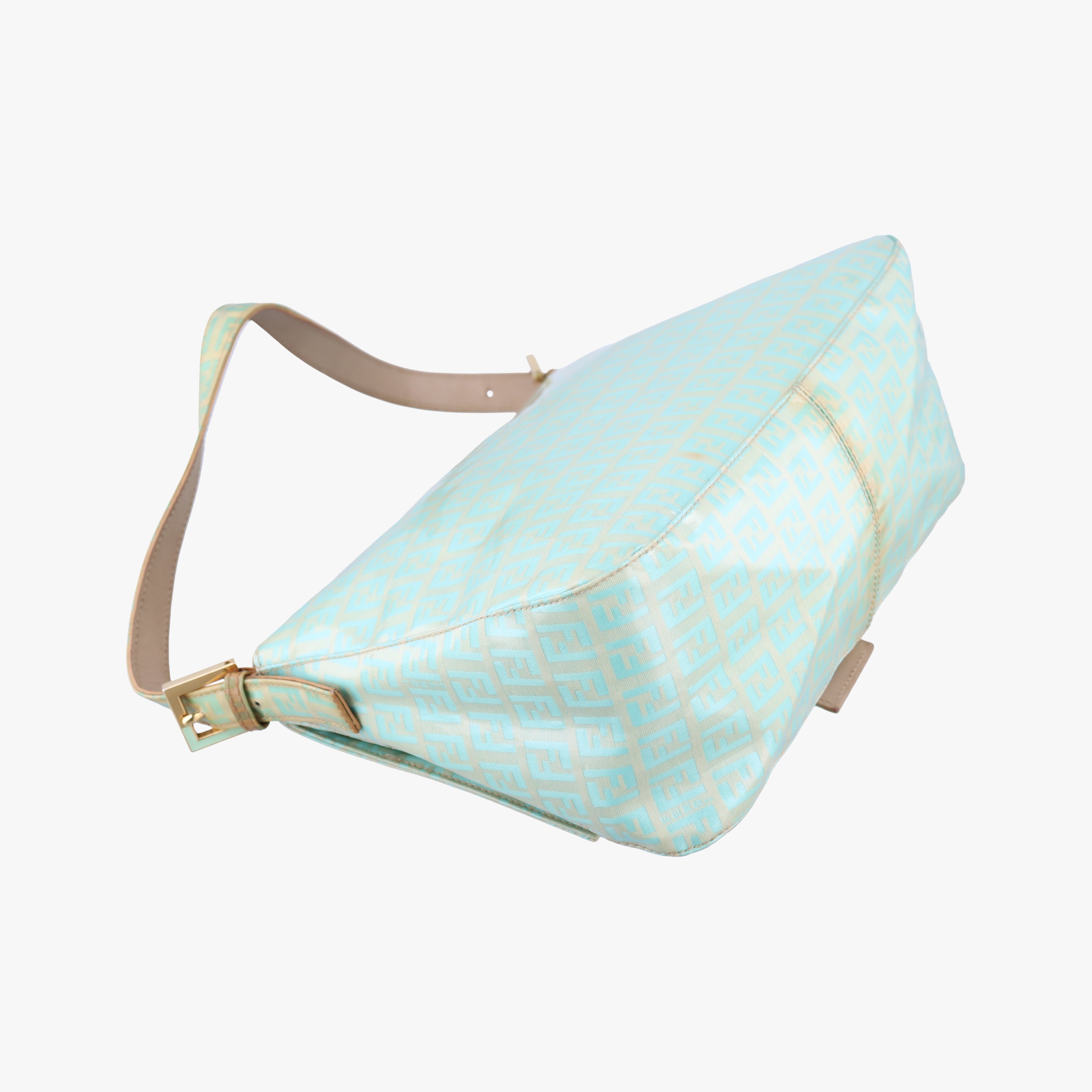 Secondhand Fendi Mamma Baguette Green Patent  handbag | stylenewstar