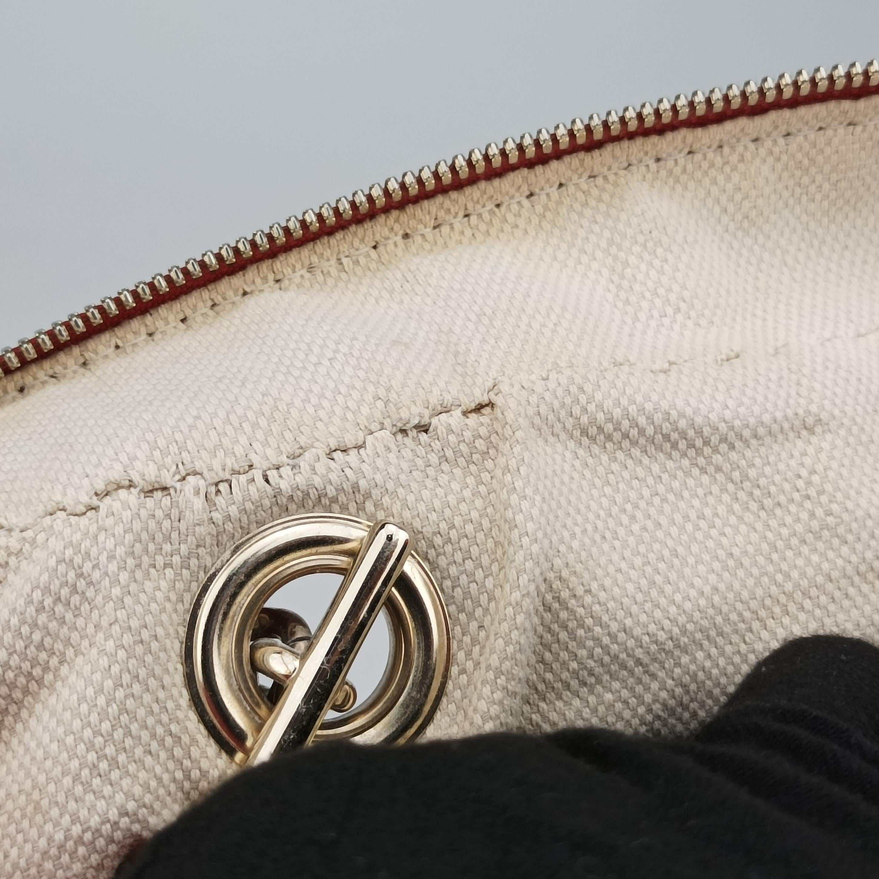 Pre-owned Gucci Soho Red Leather 353126 shoulderbag | stylenewstar