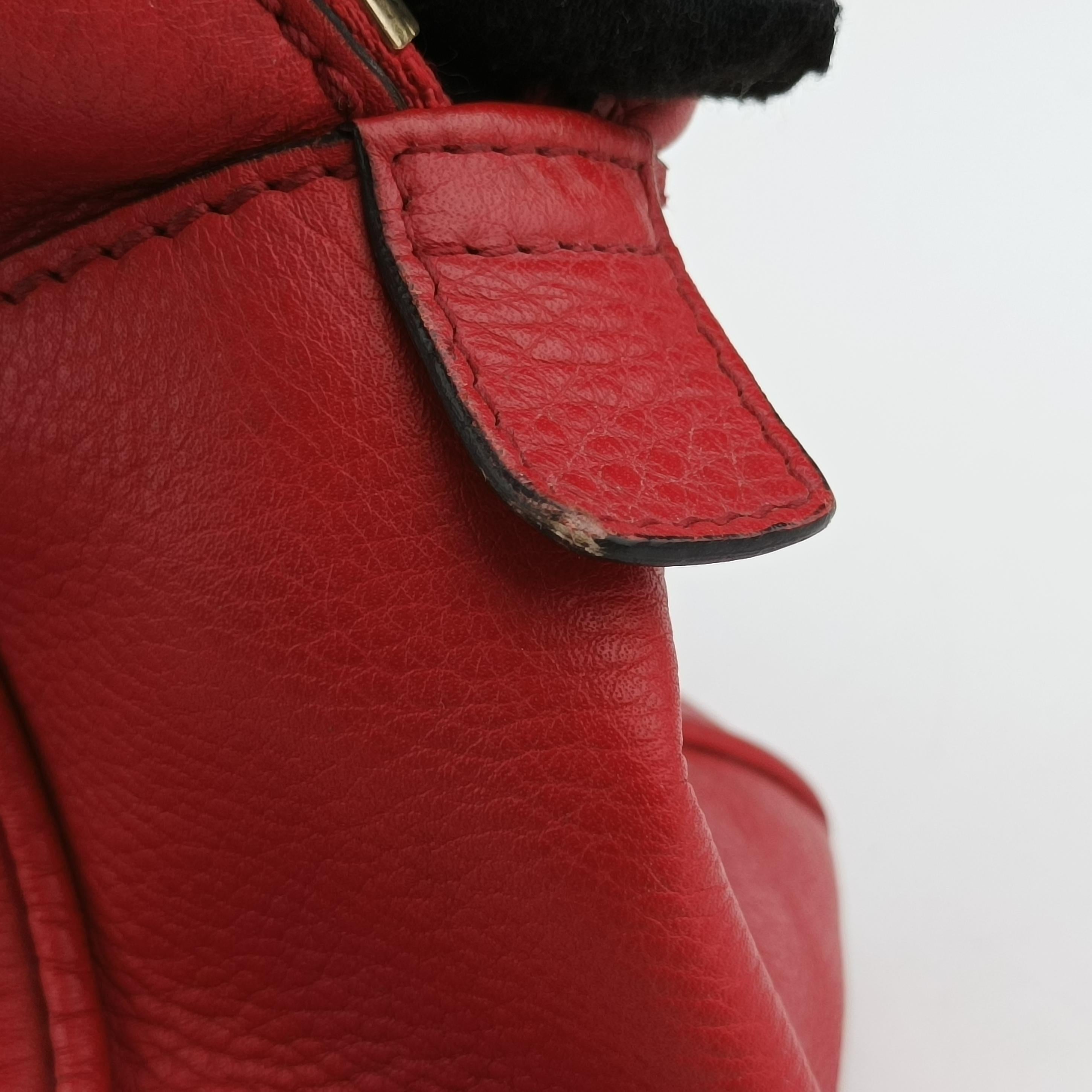 Pre-owned Gucci Soho Red Leather 353126 shoulderbag | stylenewstar