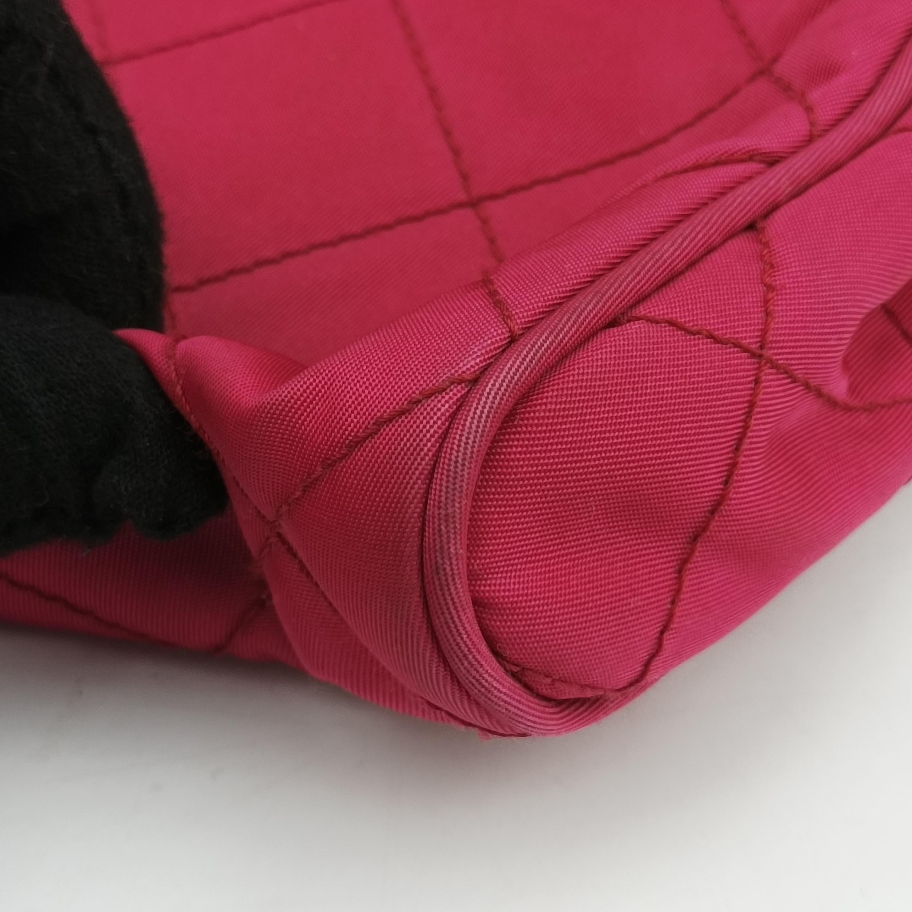 Secondhand Prada Quilted Pushlock Rose nylon BP0584 shoulderbag | stylenewstar