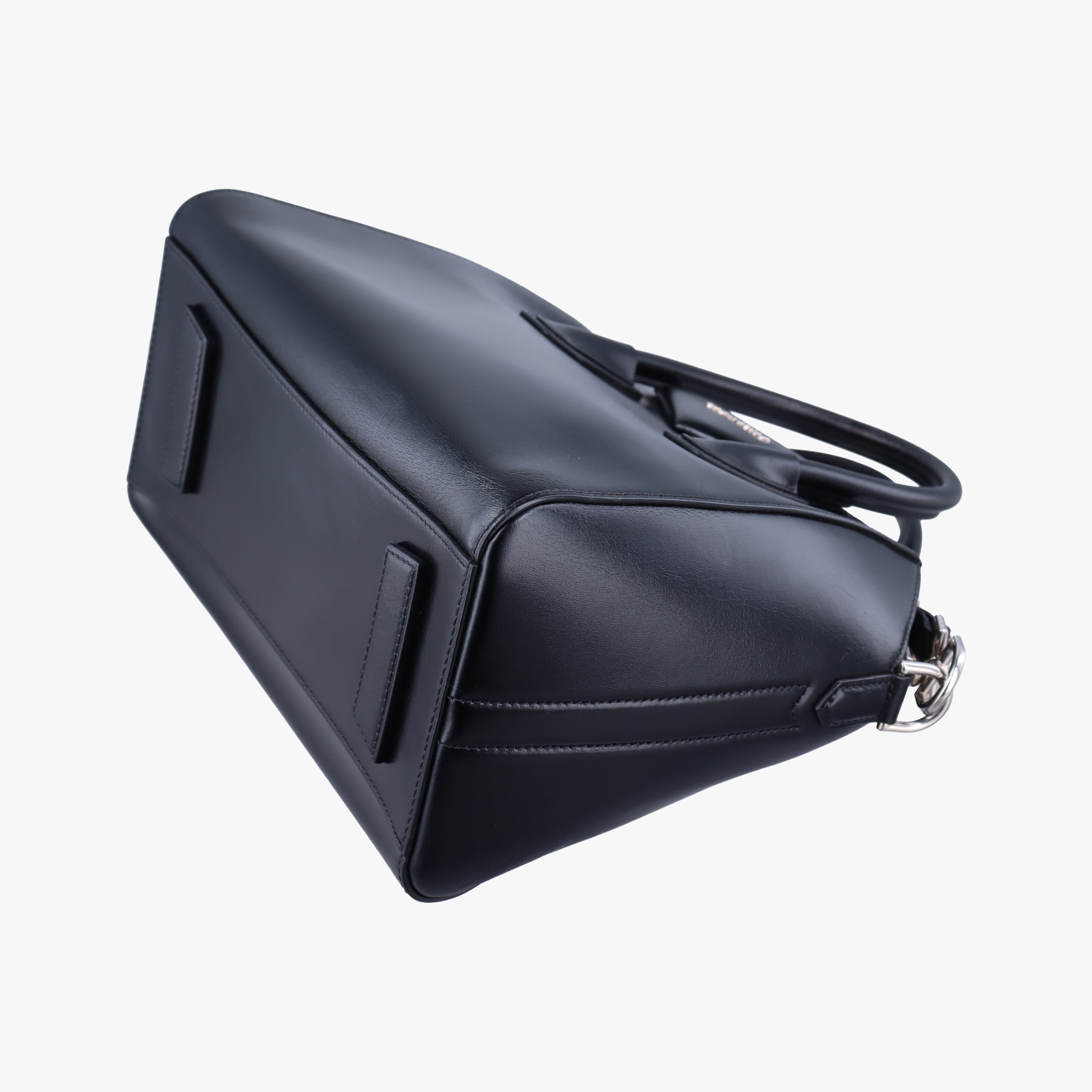 Vintage Givenchy Antigona Black leather  shoulderbag | stylenewstar