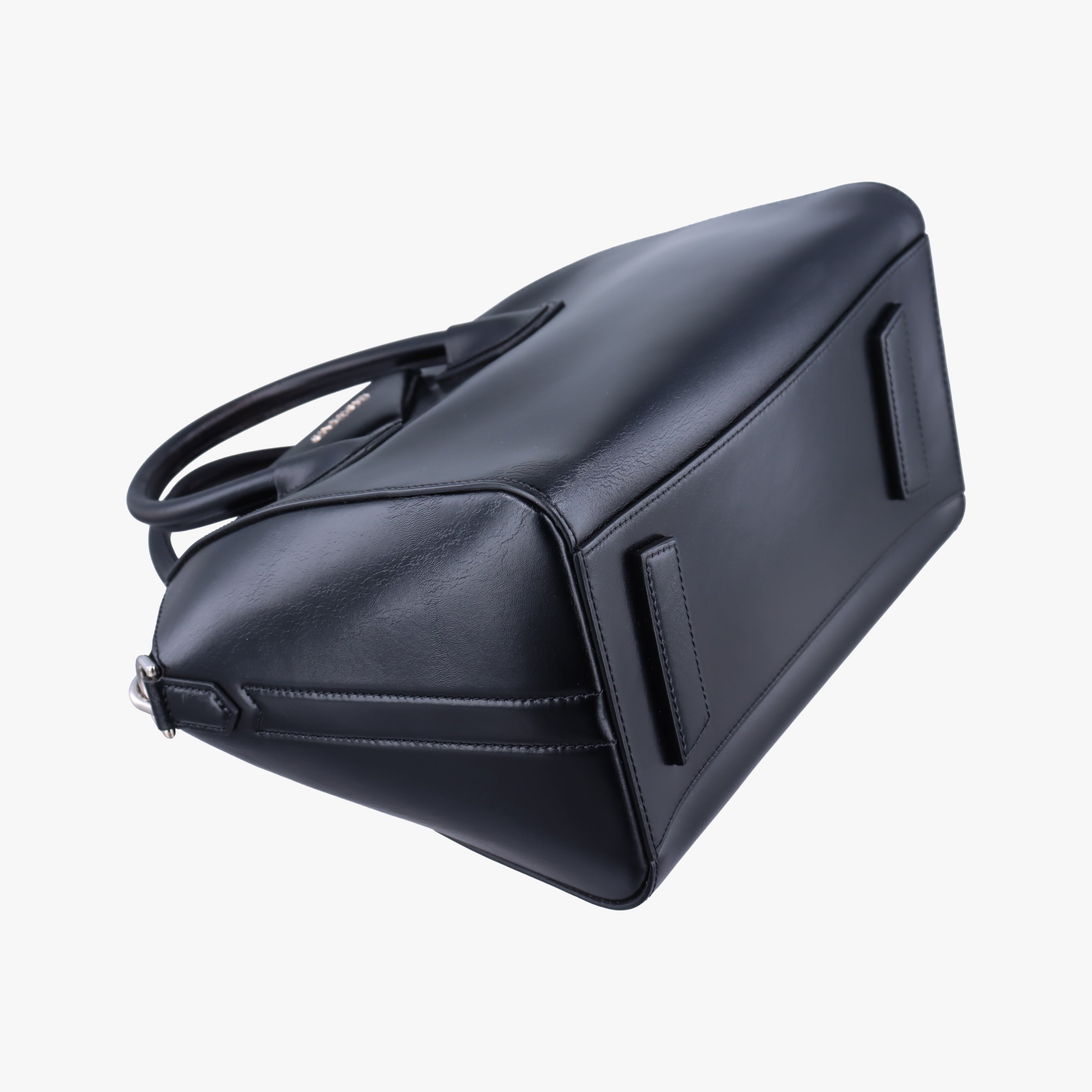 Vintage Givenchy Antigona Black leather  shoulderbag | stylenewstar