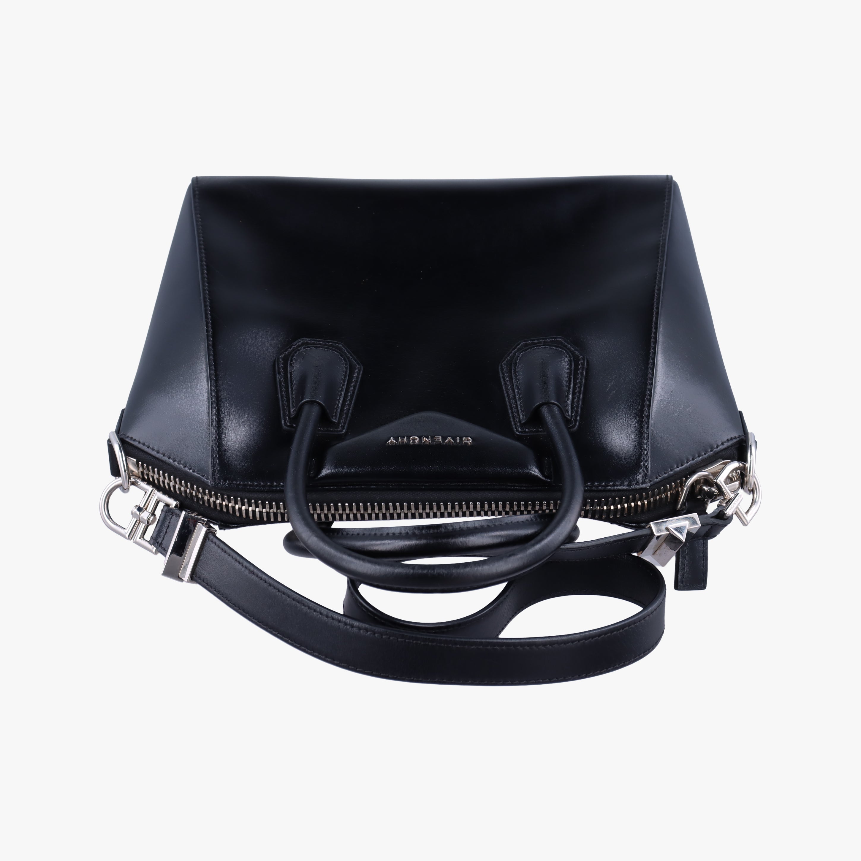 Vintage Givenchy Antigona Black leather  shoulderbag | stylenewstar