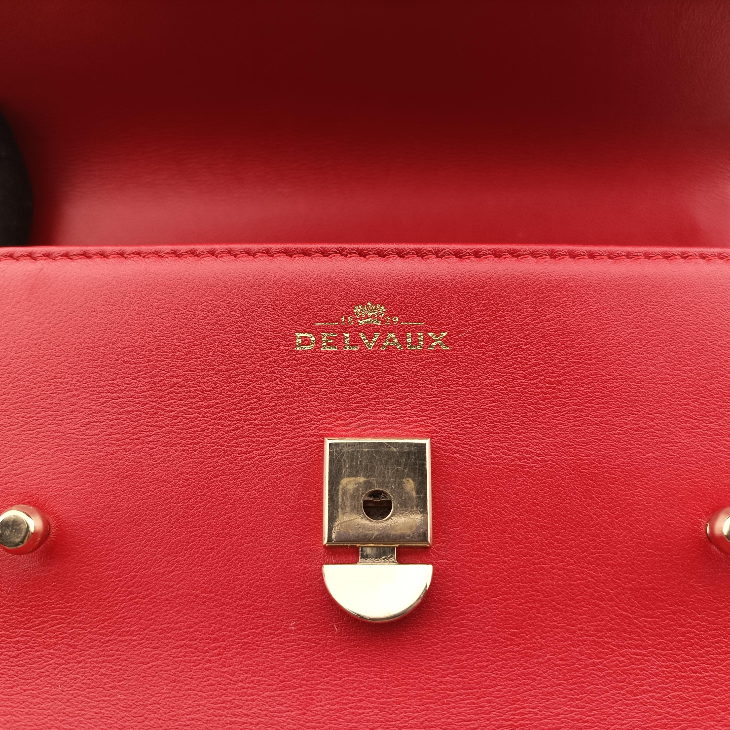Secondhand Delvaux Tan pete Red Leather  shoulderbag | stylenewstar