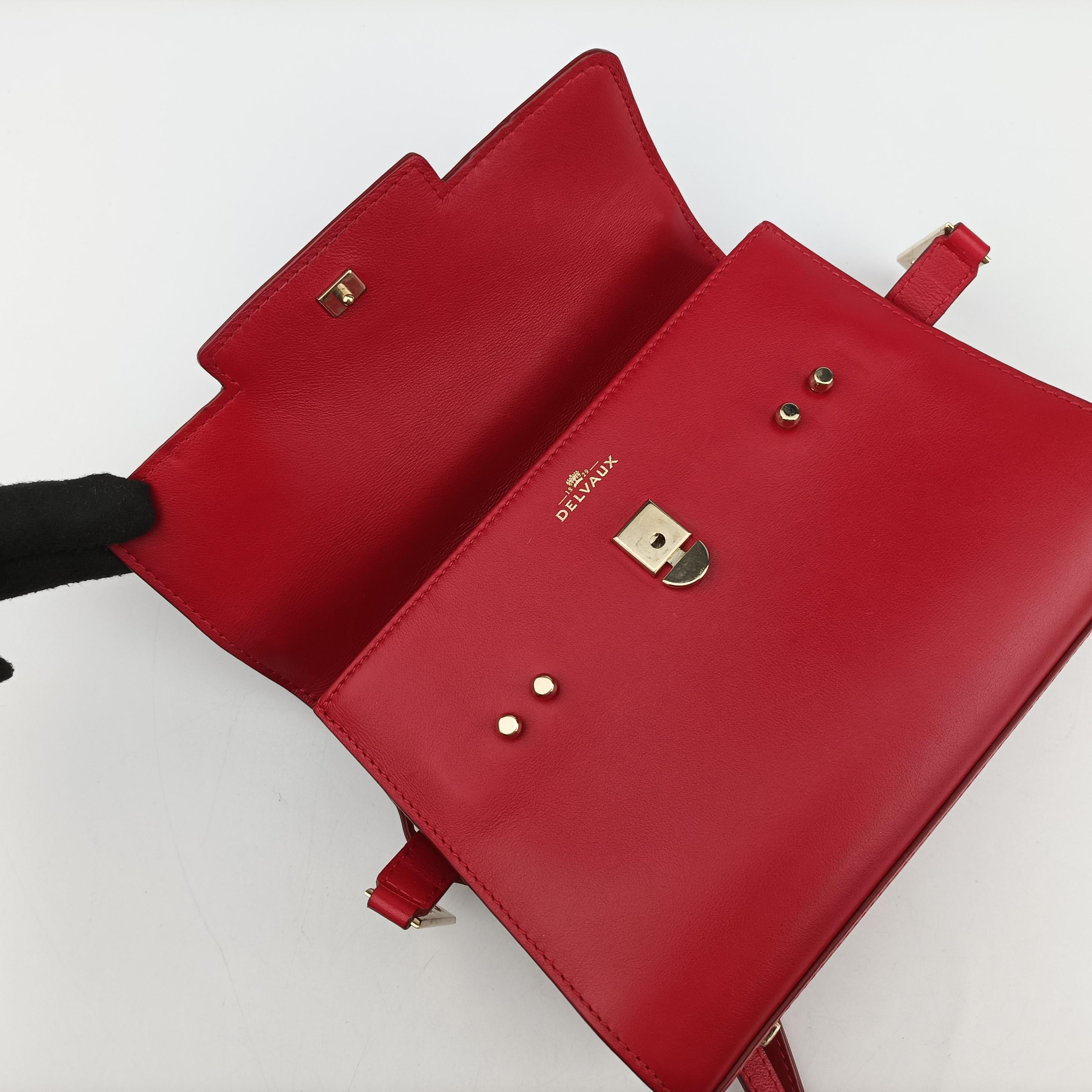 Secondhand Delvaux Tan pete Red Leather  shoulderbag | stylenewstar