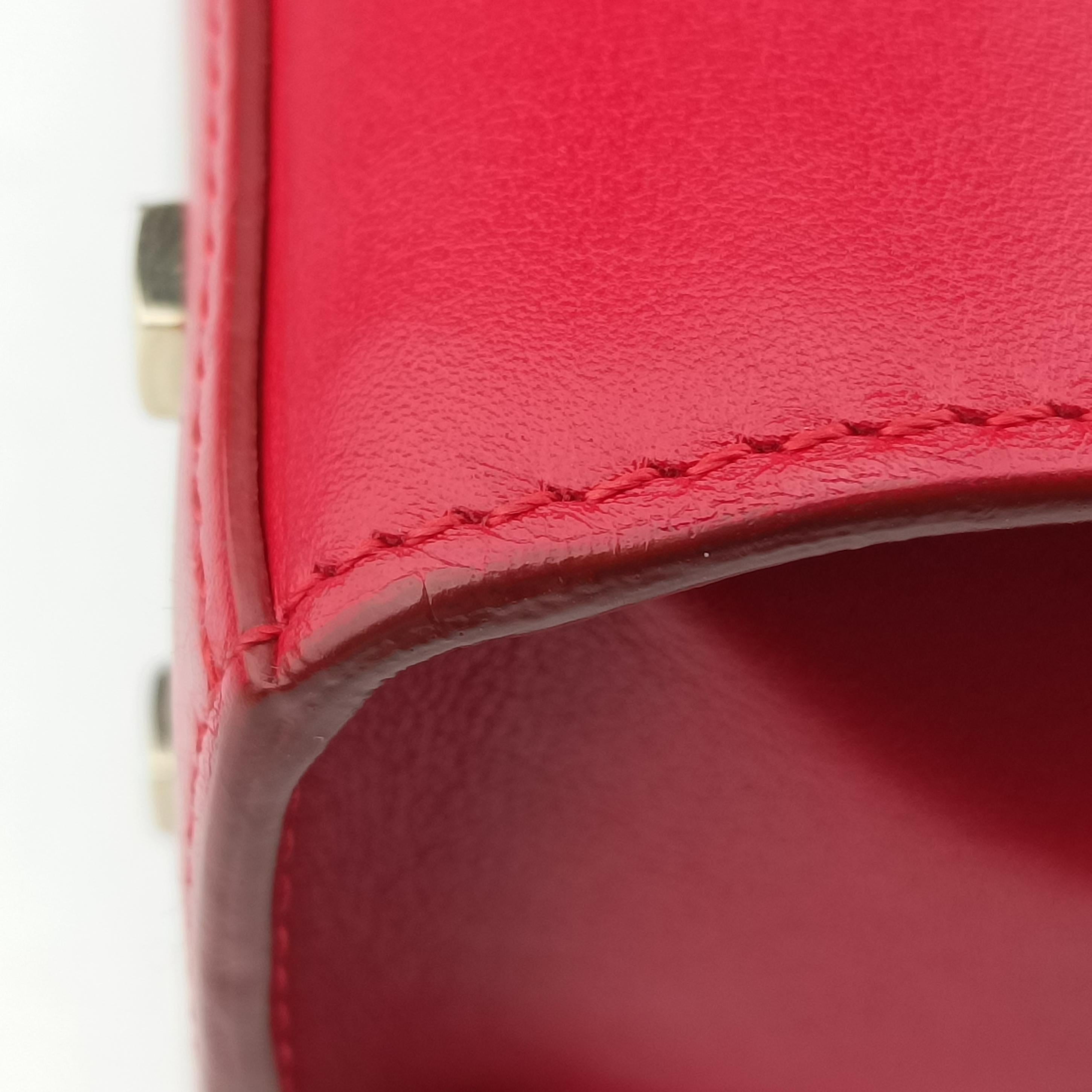 Secondhand Delvaux Tan pete Red Leather  shoulderbag | stylenewstar