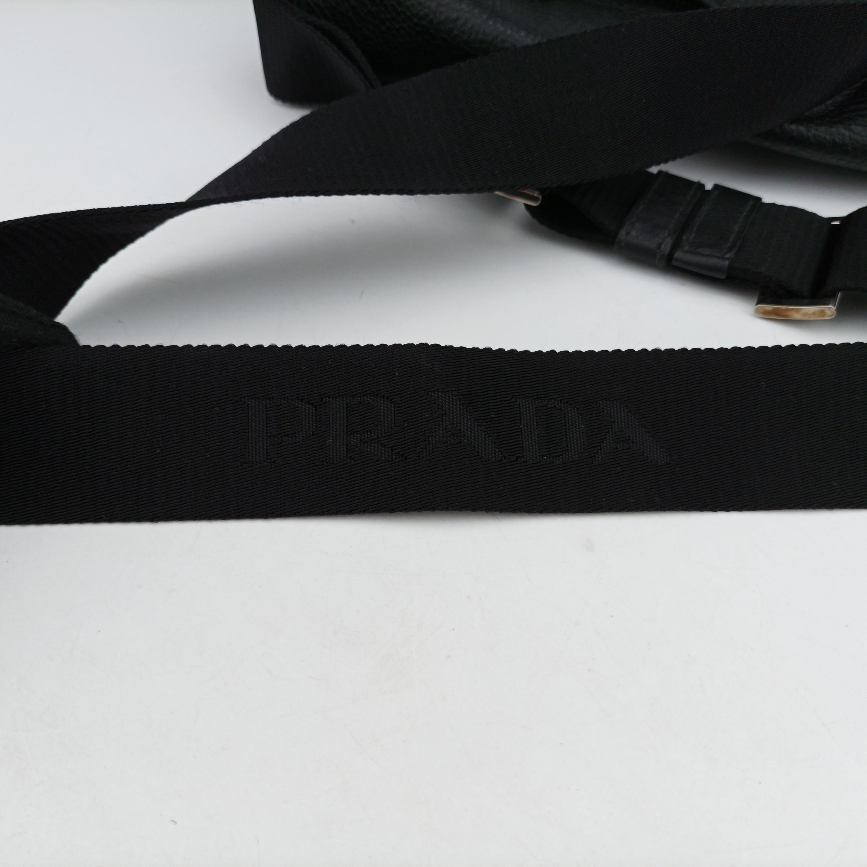 Secondhand Prada Messenger Black leather VA0982 shoulderbag | stylenewstar