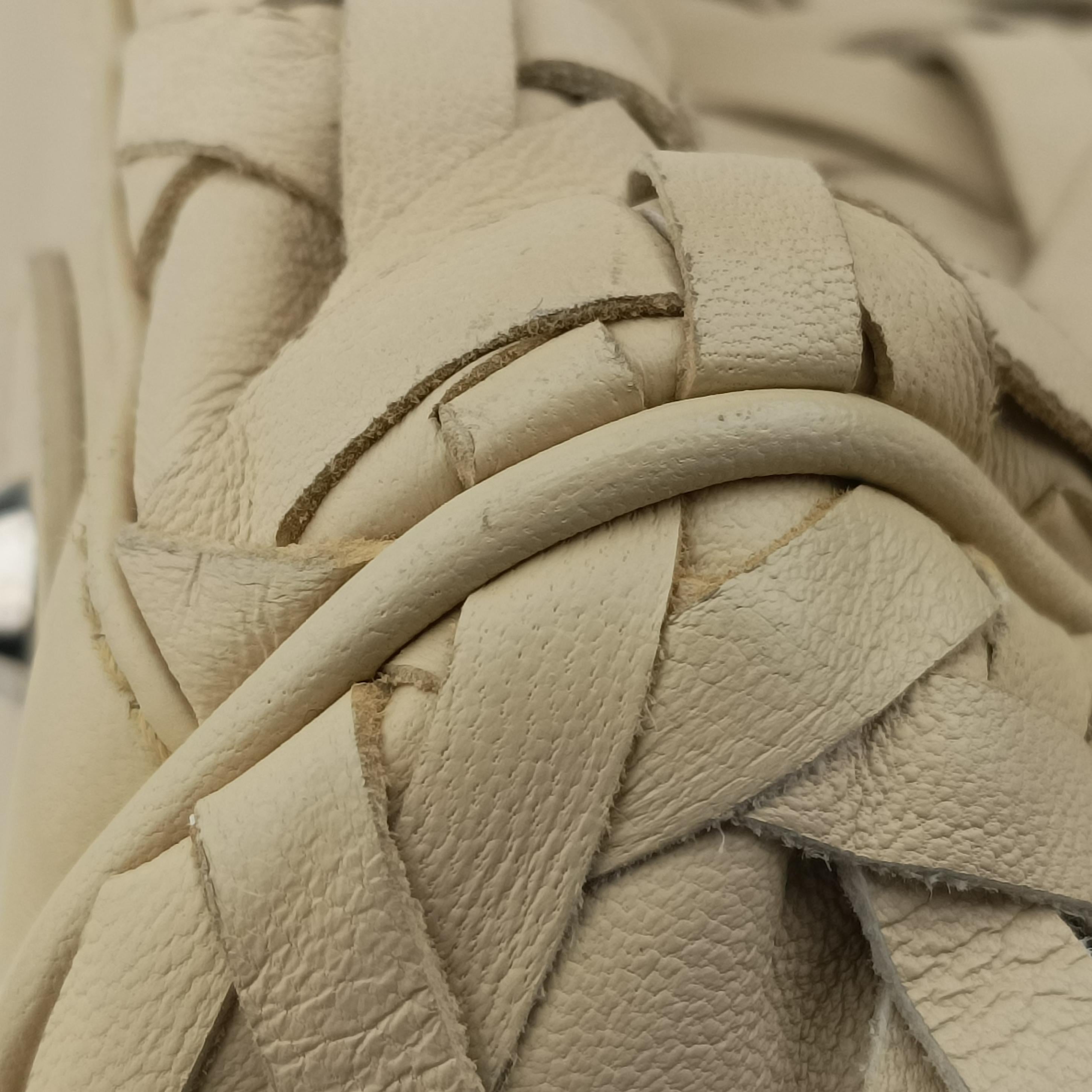 Pre-owned Christian Dior Lady Dior Avenue Tote Beige lambskin  handbag | stylenewstar