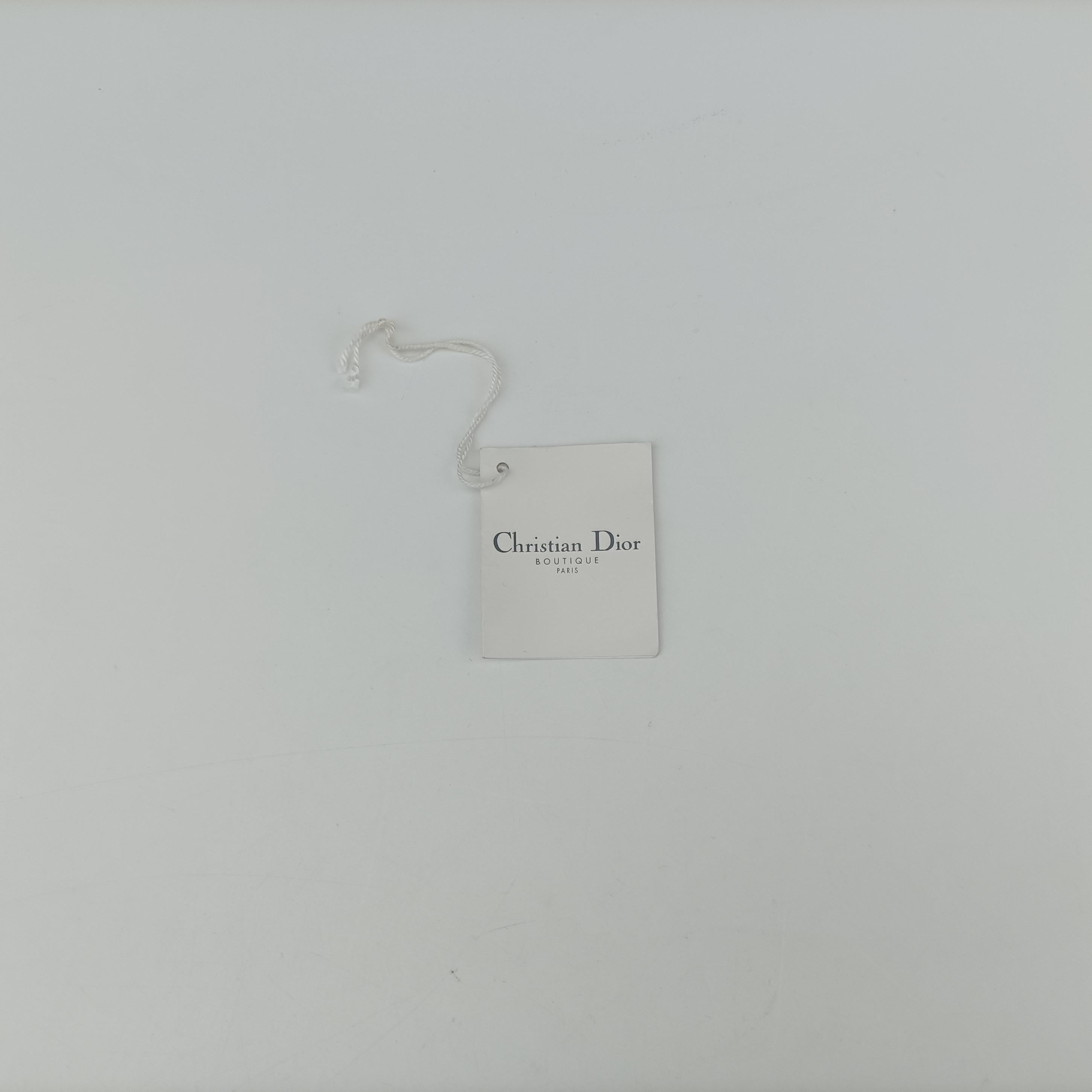 Pre-owned Christian Dior Lady Dior Avenue Tote Beige lambskin  handbag | stylenewstar