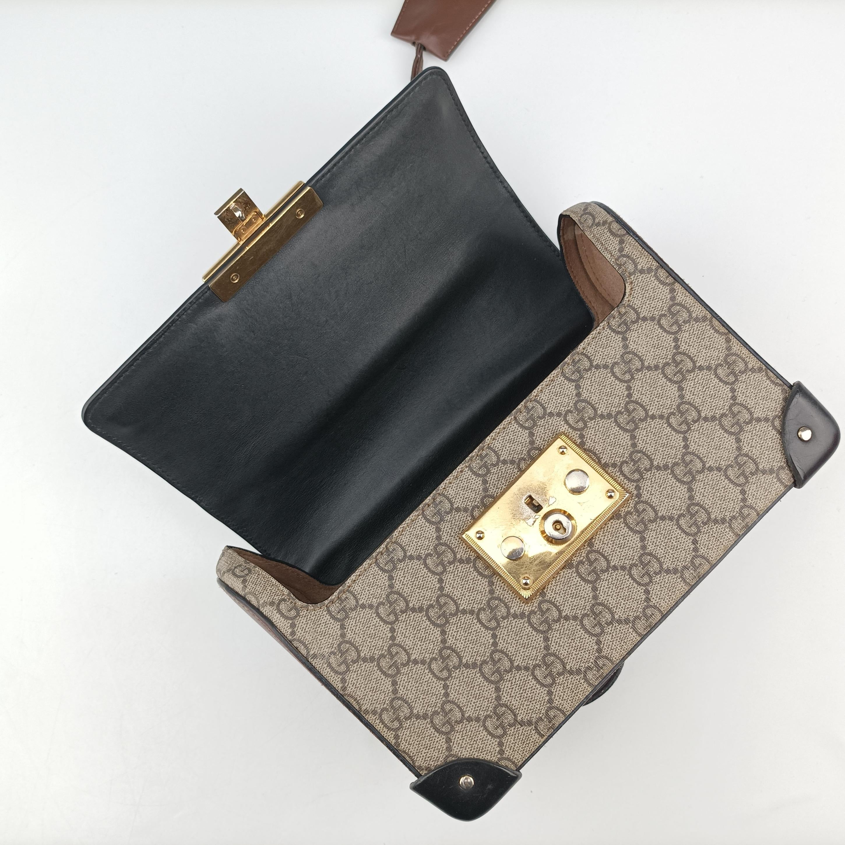 Secondhand Gucci GG Supreme Bamboo Padlock beige×black PVC coated canvas 603221 shoulderbag | stylenewstar