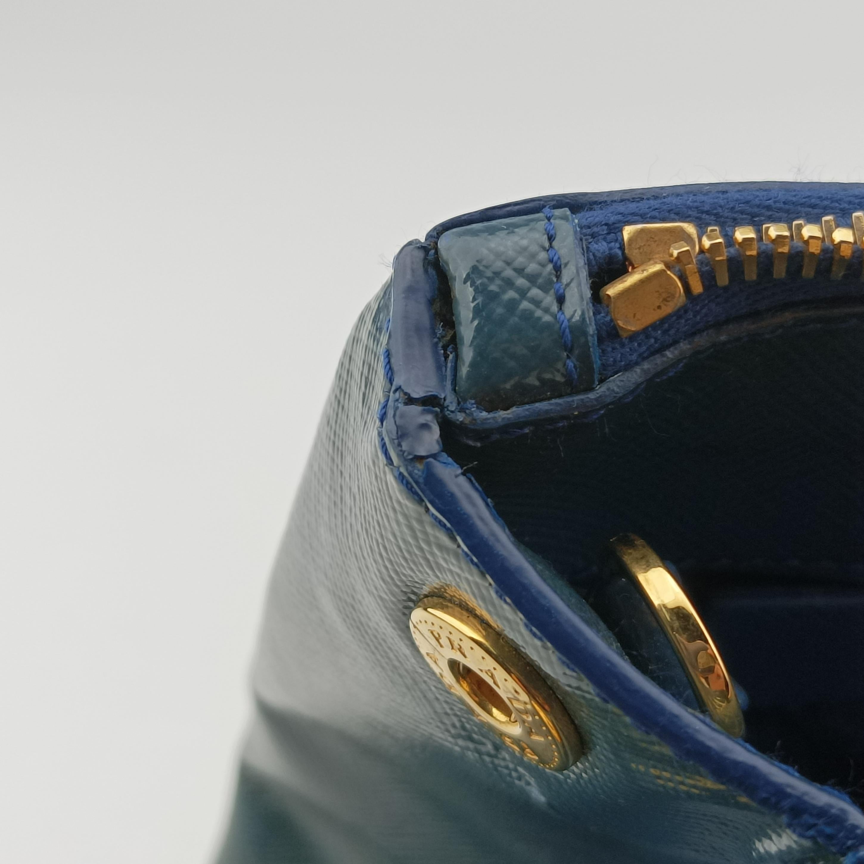 Pre-owned Prada Galleria Navy Patent BN2274 shoulderbag | stylenewstar