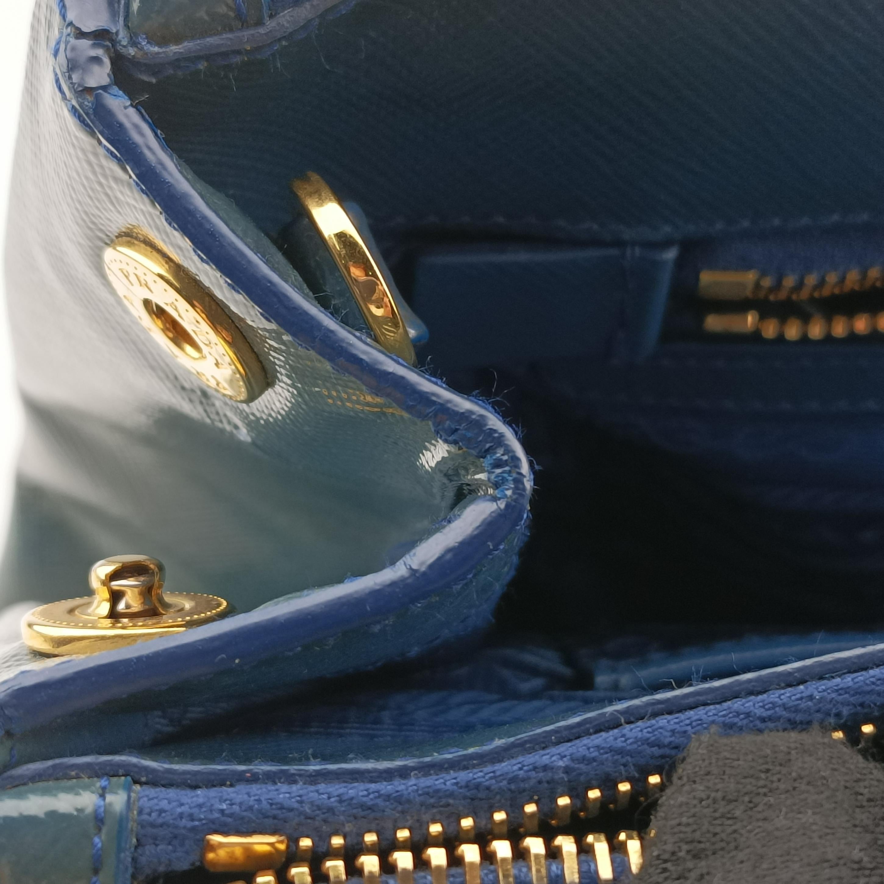 Pre-owned Prada Galleria Navy Patent BN2274 shoulderbag | stylenewstar