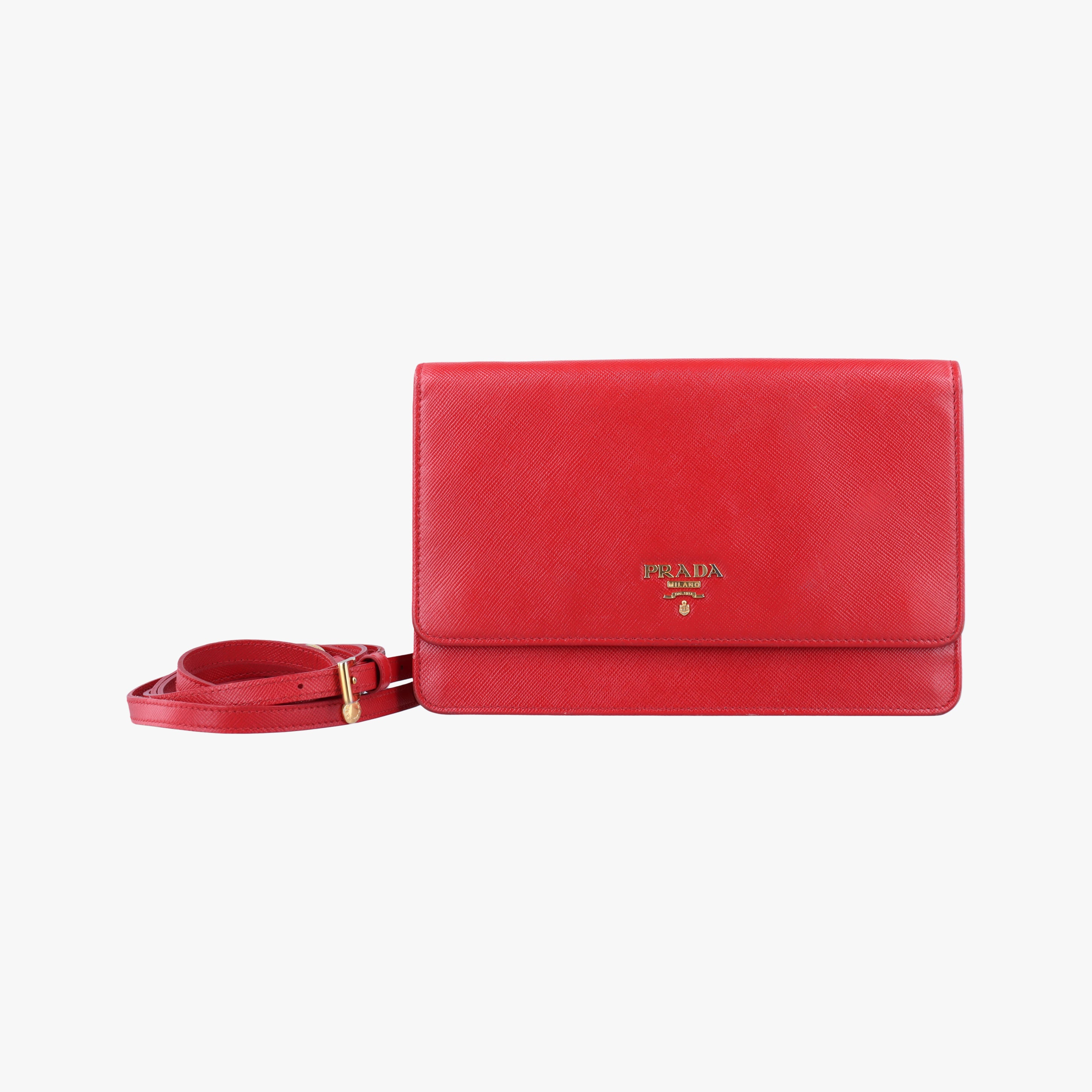 Secondhand Prada Sling Bandoliera Red SAFFIANO Leather　 BT1019 shoulderbag | stylenewstar