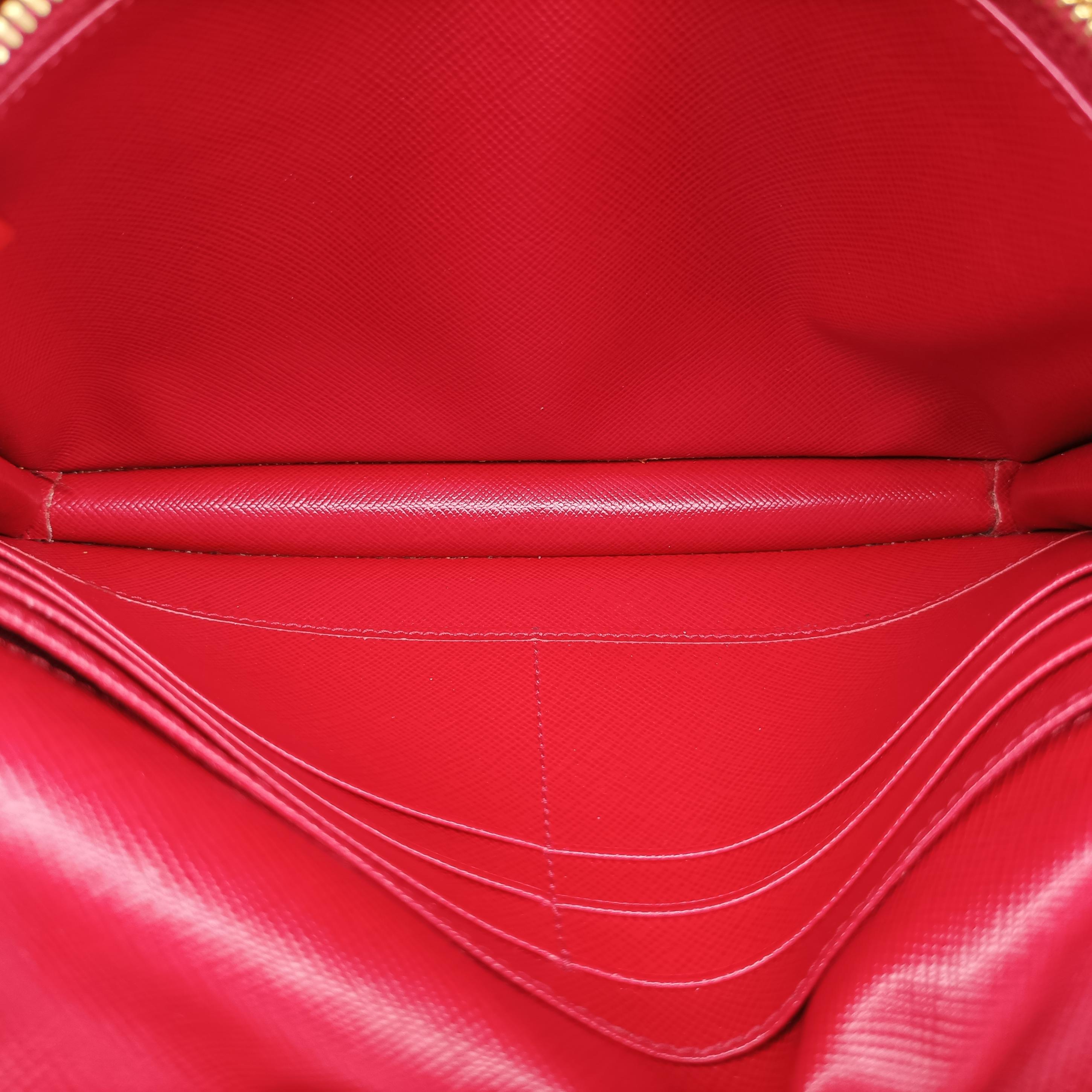 Secondhand Prada Sling Bandoliera Red SAFFIANO Leather　 BT1019 shoulderbag | stylenewstar