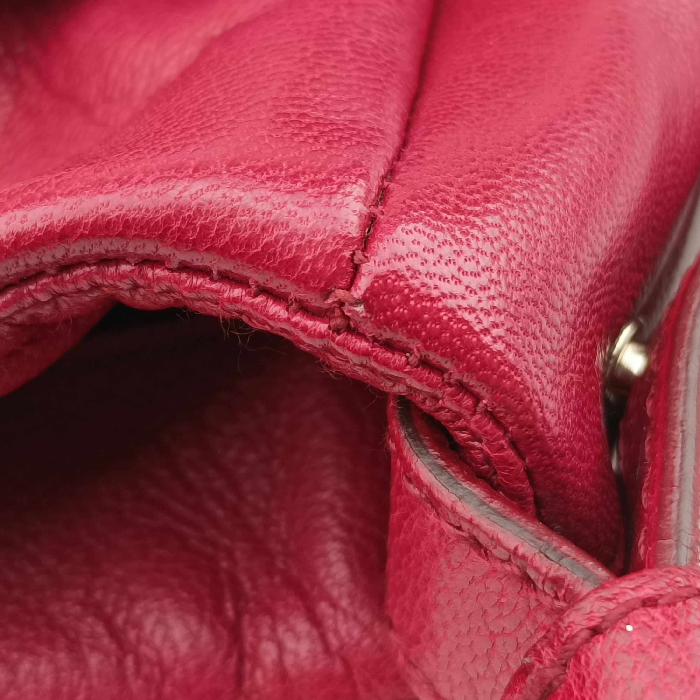 Pre-owned Yves Saint Laurent Saharienne Red Leather 139263 handbag | stylenewstar