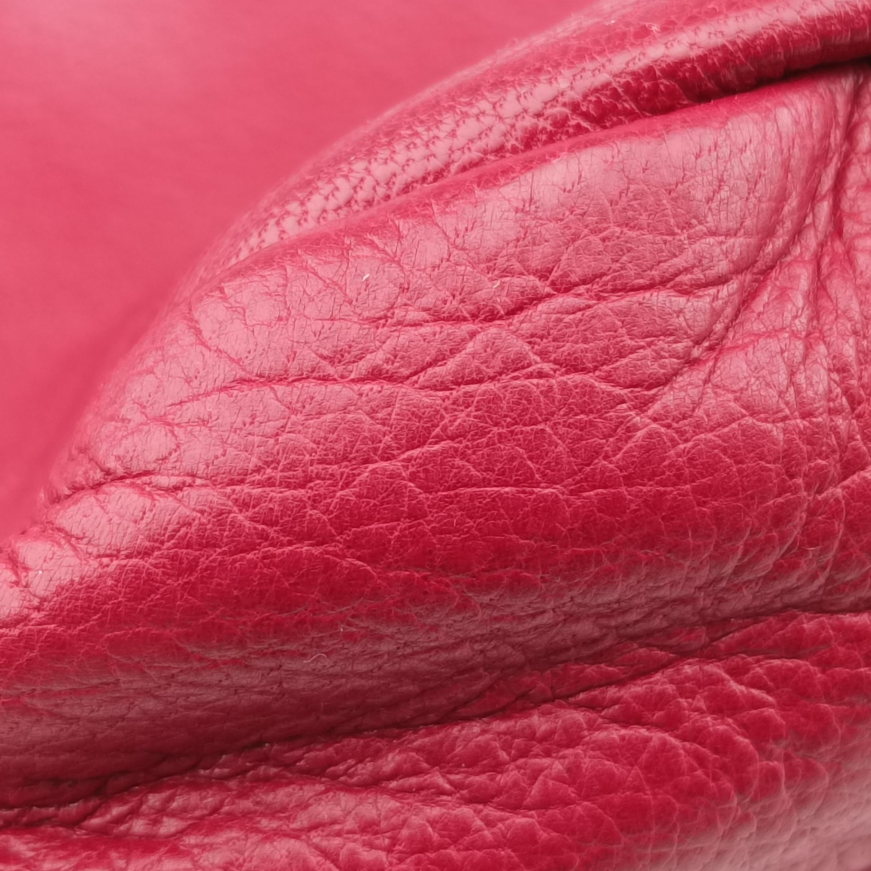 Pre-owned Yves Saint Laurent Saharienne Red Leather 139263 handbag | stylenewstar
