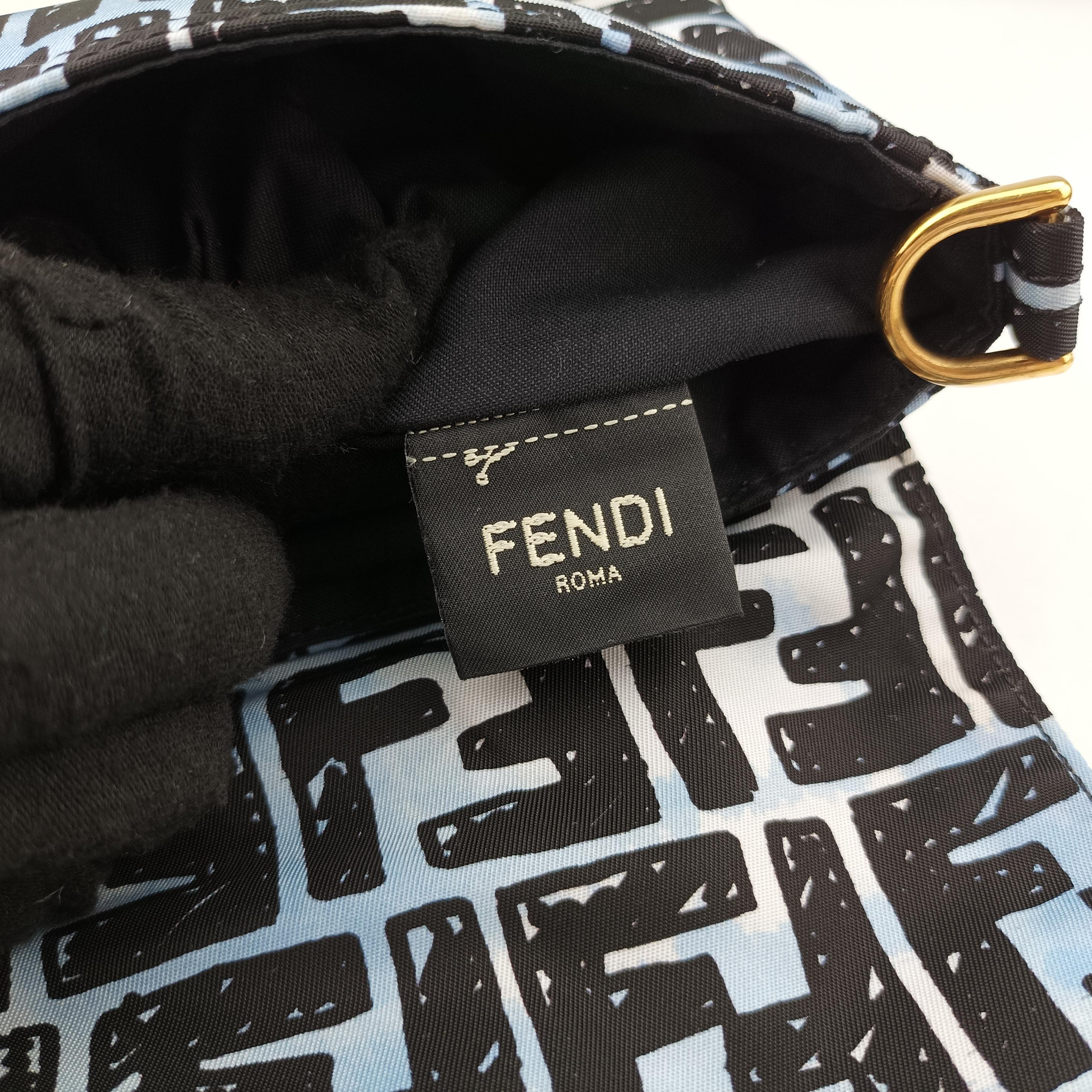 Pre-owned Fendi Mamma Bucket Black×Multicolour Nylon 8BR784 shoulderbag | stylenewstar