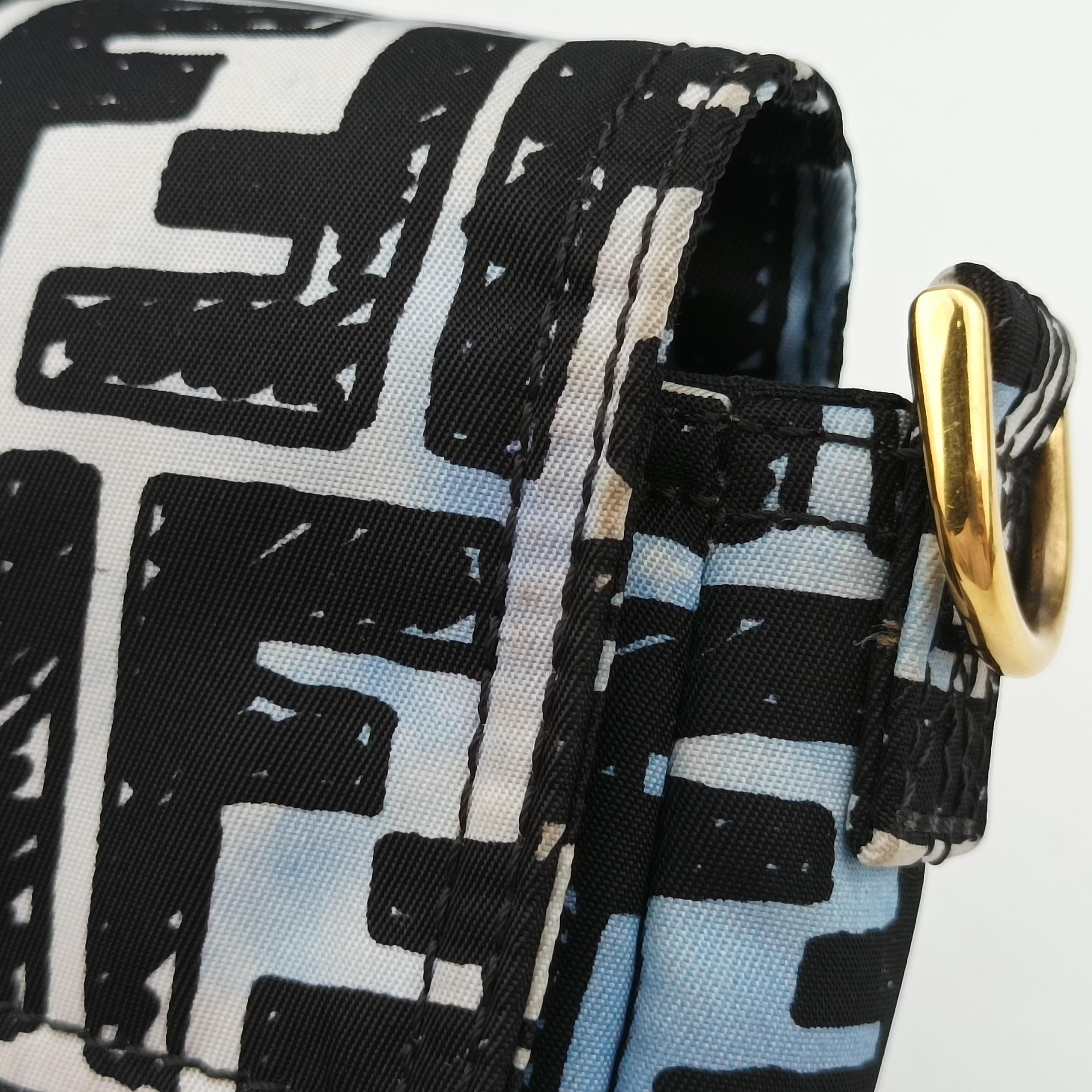Pre-owned Fendi Mamma Bucket Black×Multicolour Nylon 8BR784 shoulderbag | stylenewstar