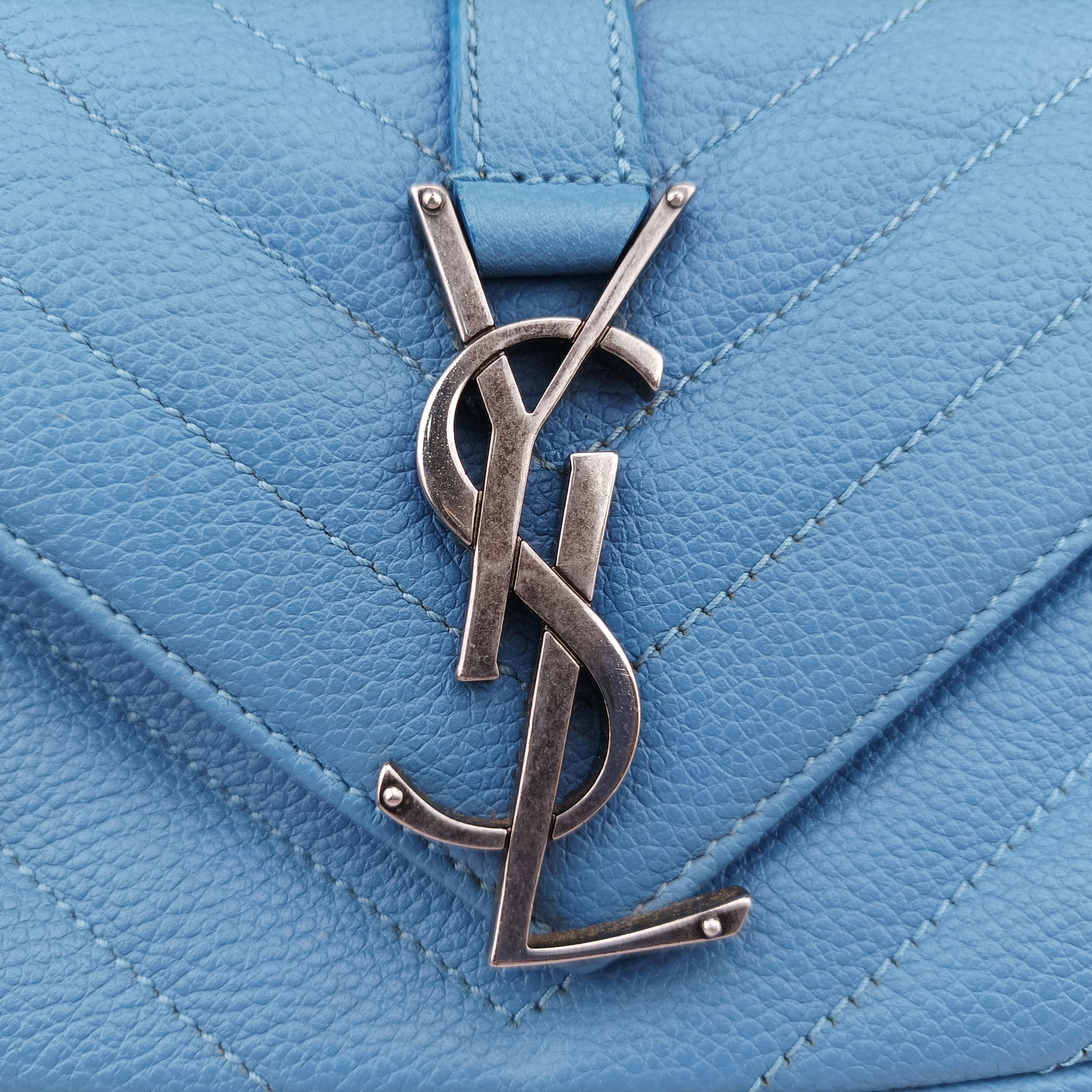 Pre-owned Yves Saint Laurent Baby Chai Blue Leather 399289 shoulderbag | stylenewstar