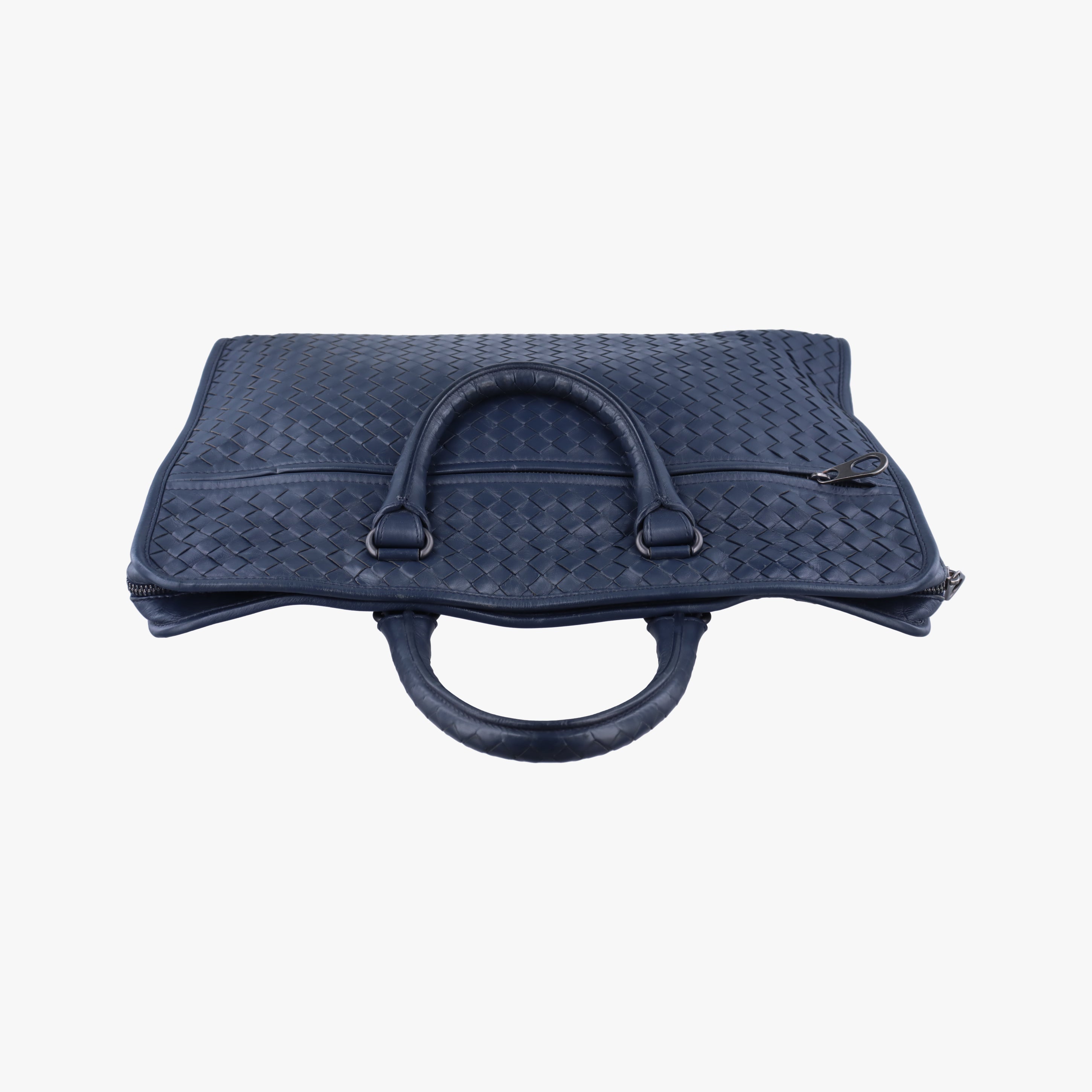 Secondhand Bottega Veneta Intrecciato Navy lambskin  shoulderbag | stylenewstar