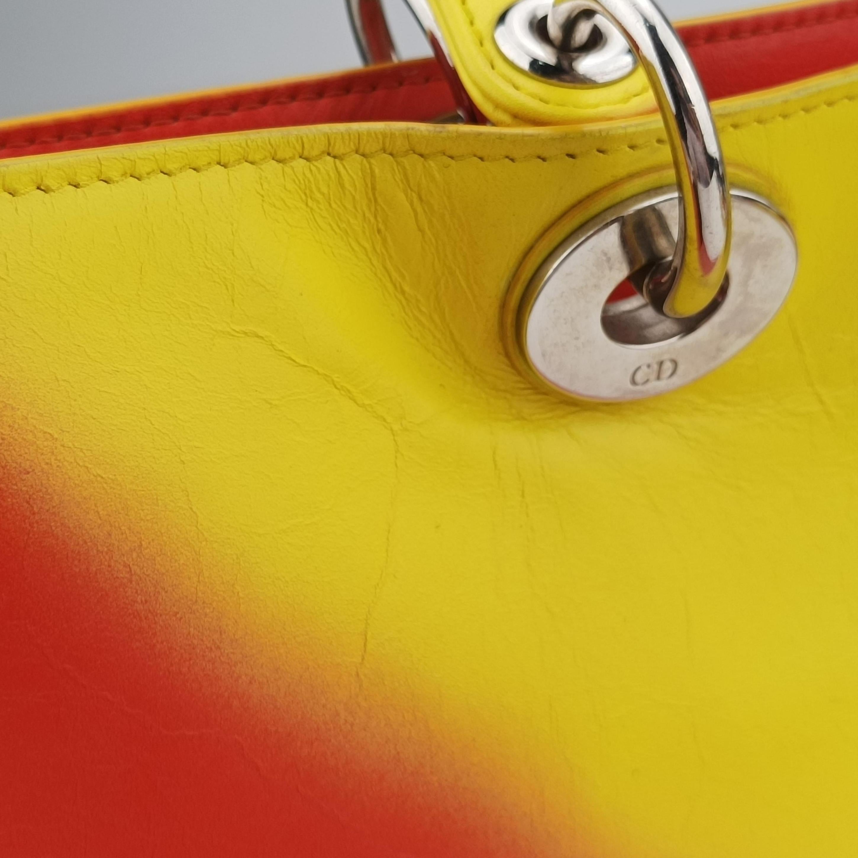 Secondhand Christian Dior Lady Dior Red x Yellow leather  shoulderbag | stylenewstar