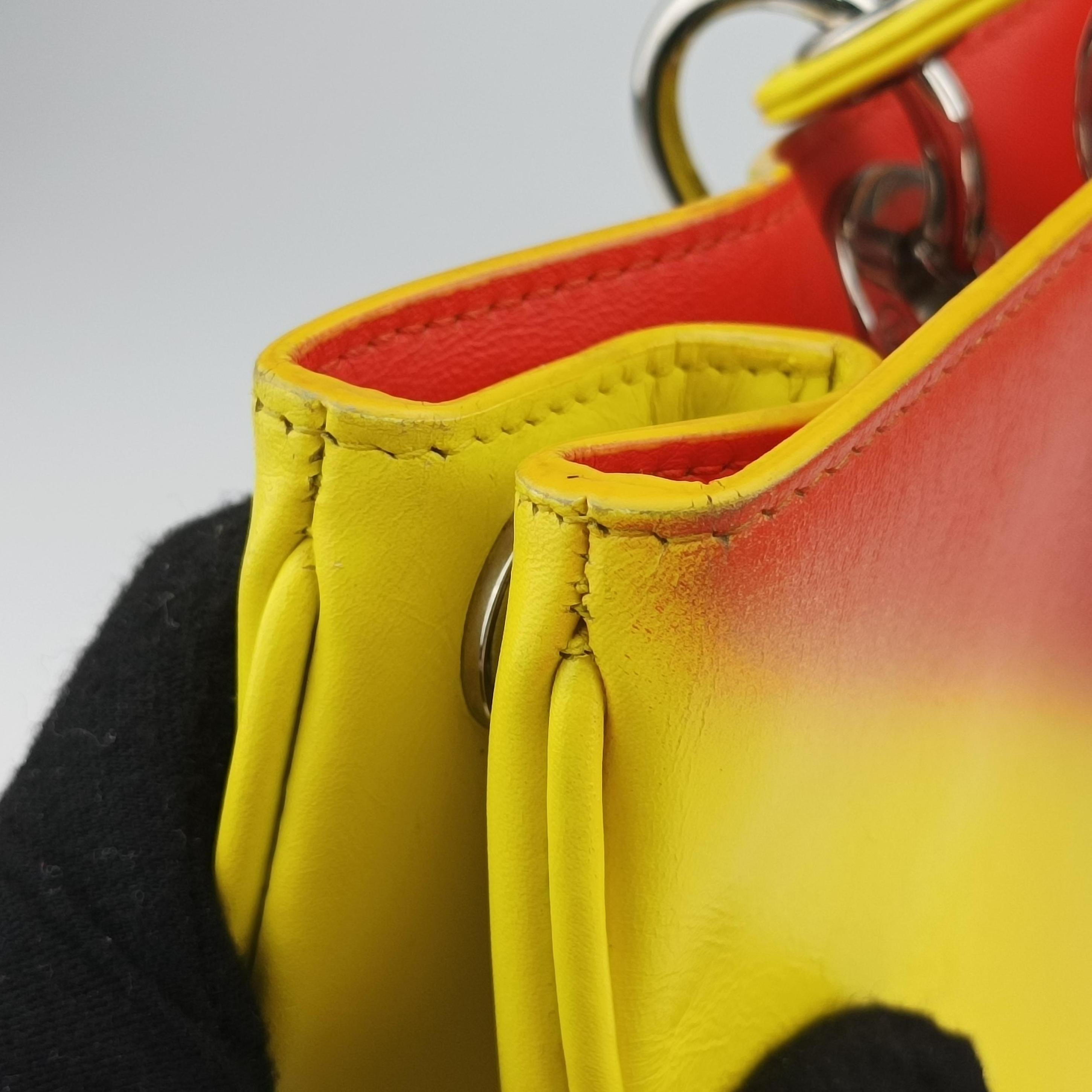 Secondhand Christian Dior Lady Dior Red x Yellow leather  shoulderbag | stylenewstar