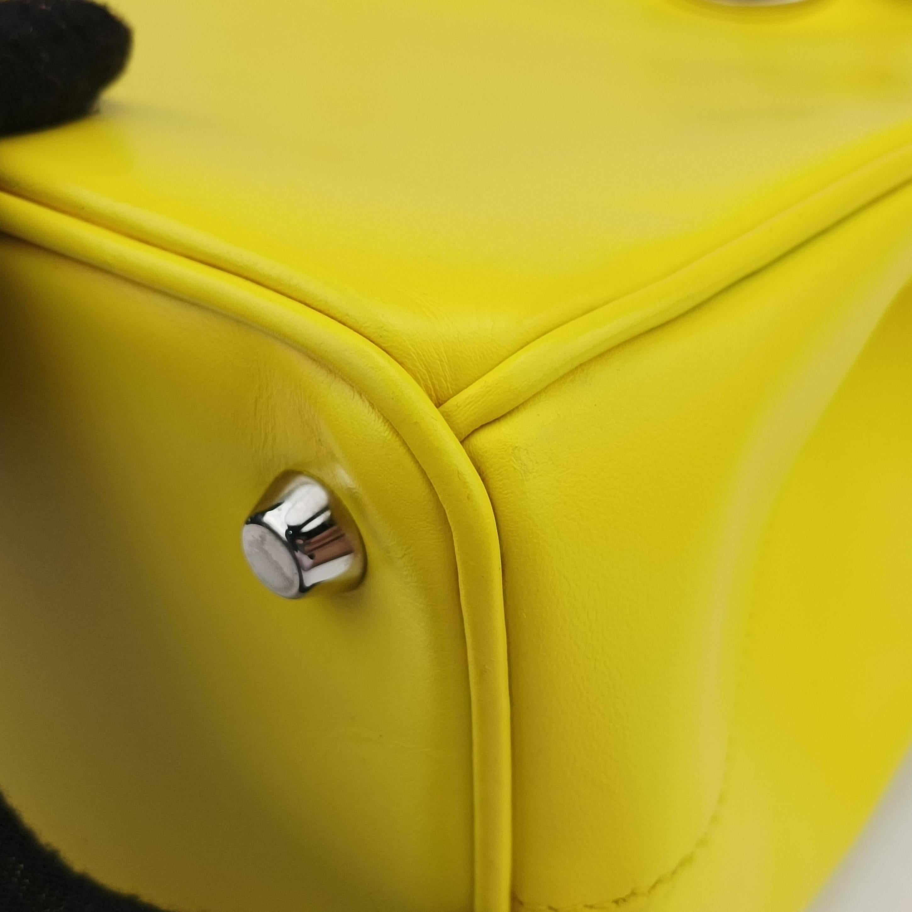 Secondhand Christian Dior Lady Dior Red x Yellow leather  shoulderbag | stylenewstar