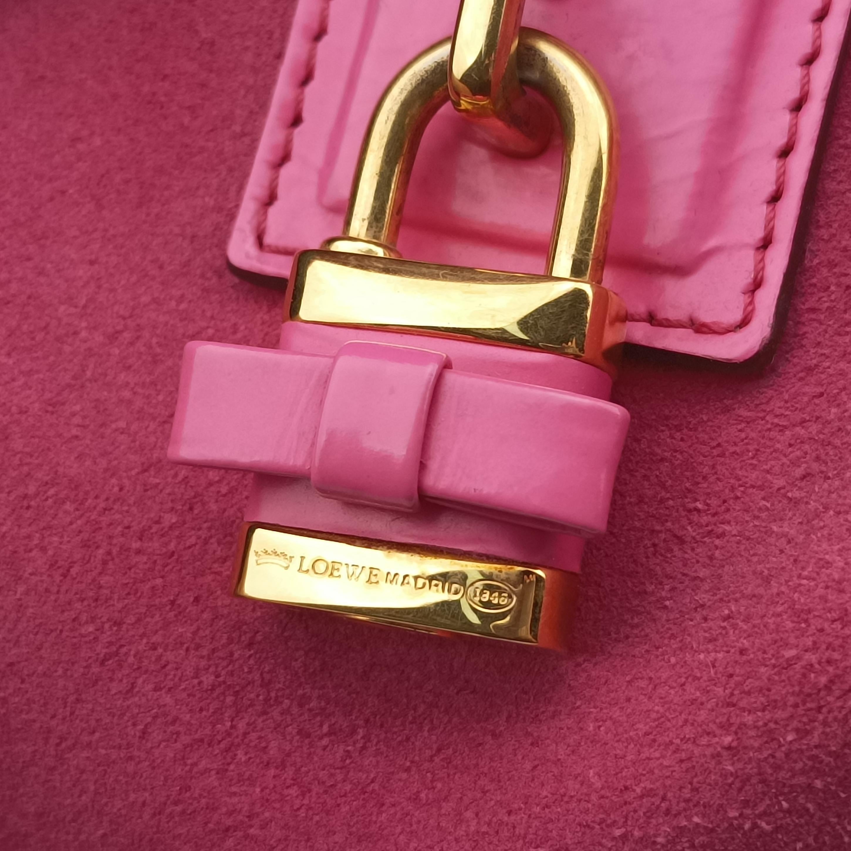 Pre-owned Loewe Amazona36 Pink Leather  handbag | stylenewstar