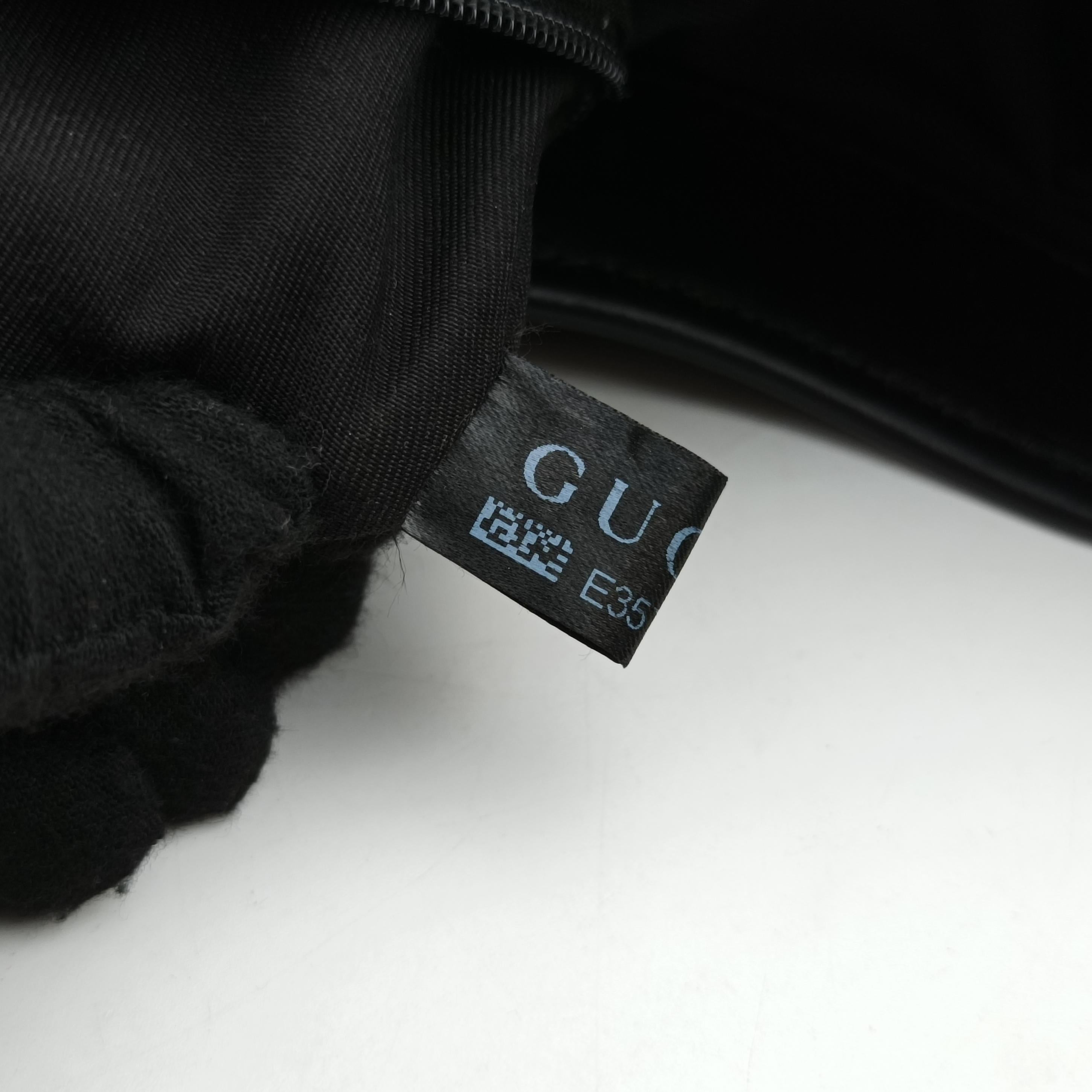 Pre-owned Gucci Jackie Black Leather 143747 handbag | stylenewstar