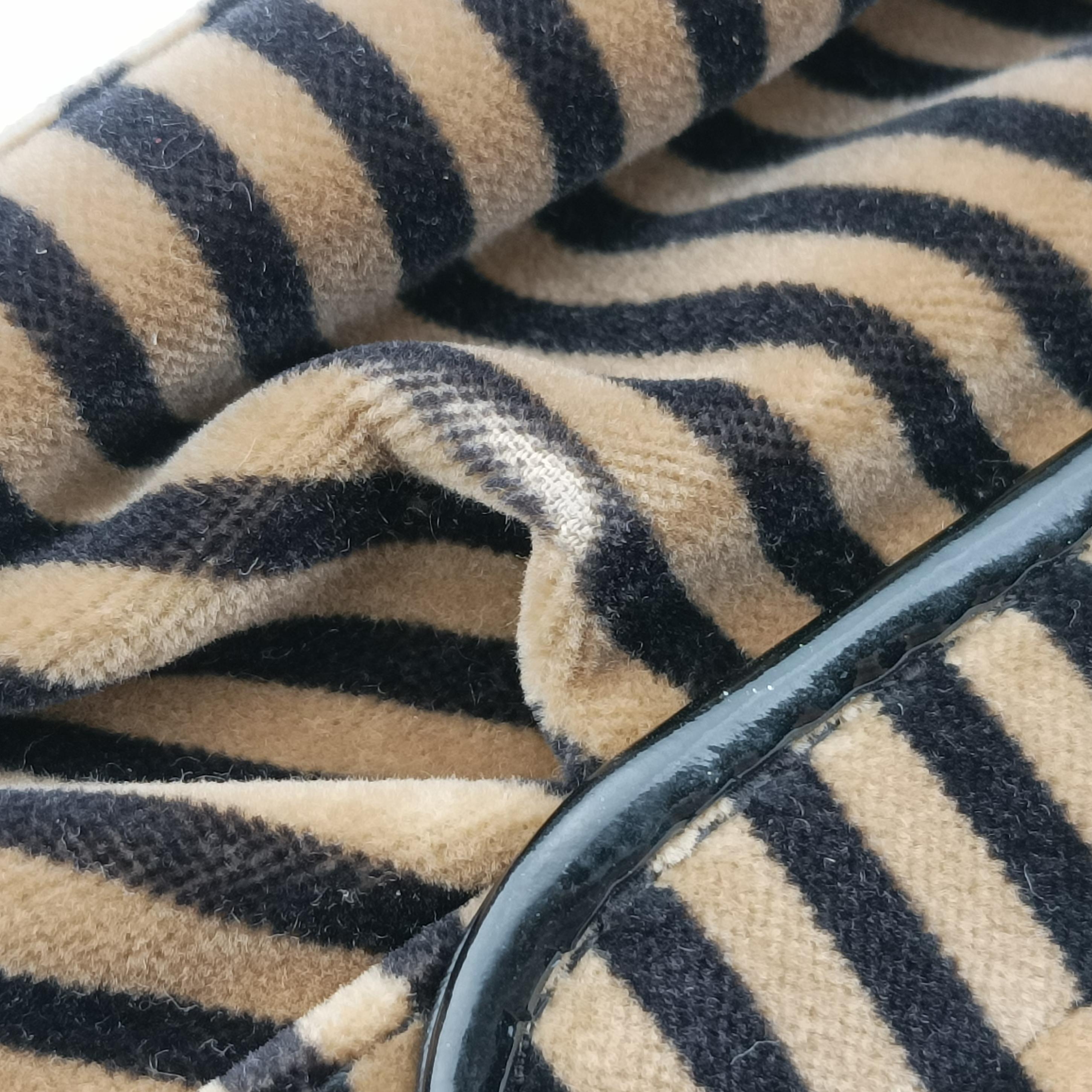 Vintage Fendi buckle Brown×Multicolour velour  handbag | stylenewstar