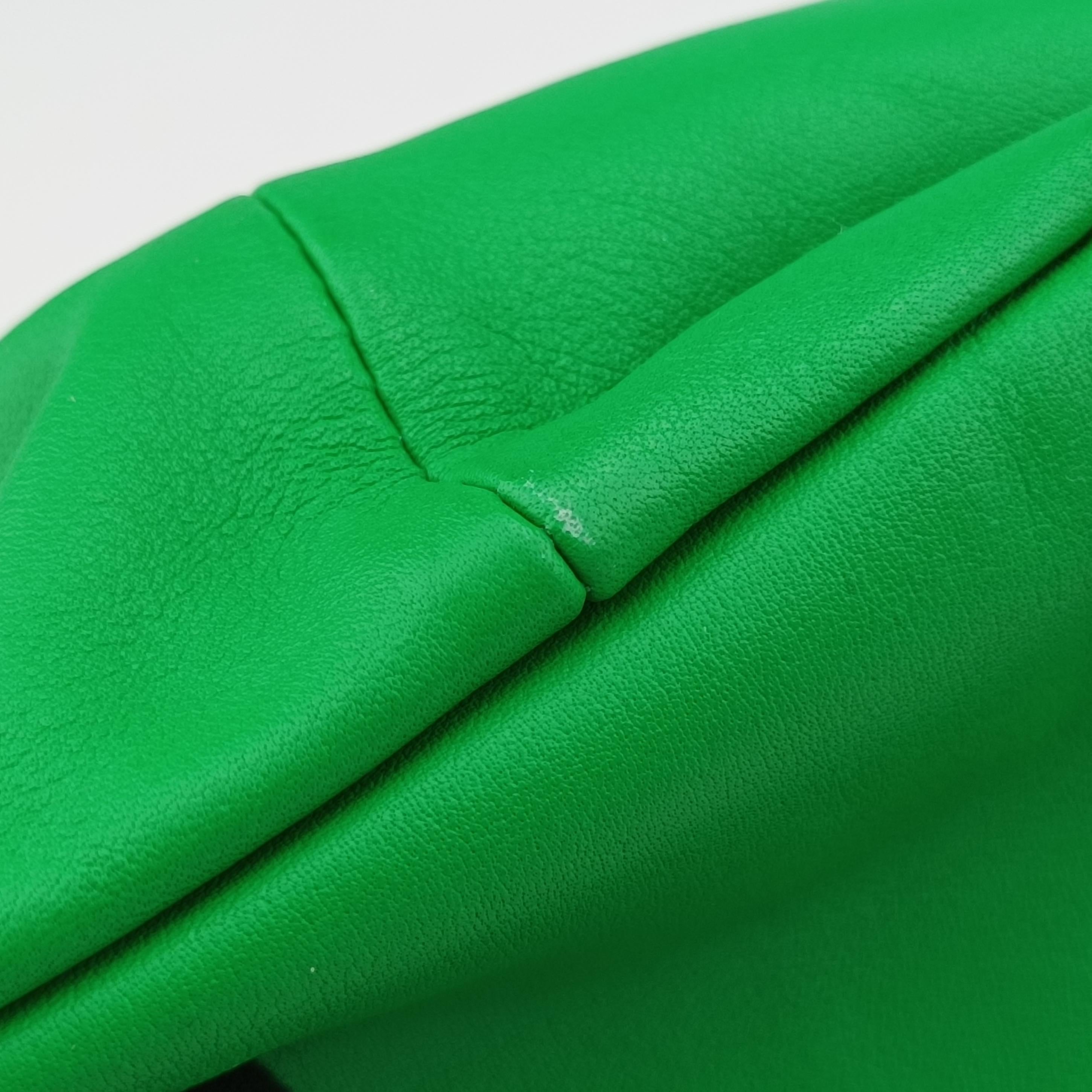 Secondhand Bottega Veneta Double Knot Green lambskin  handbag | stylenewstar