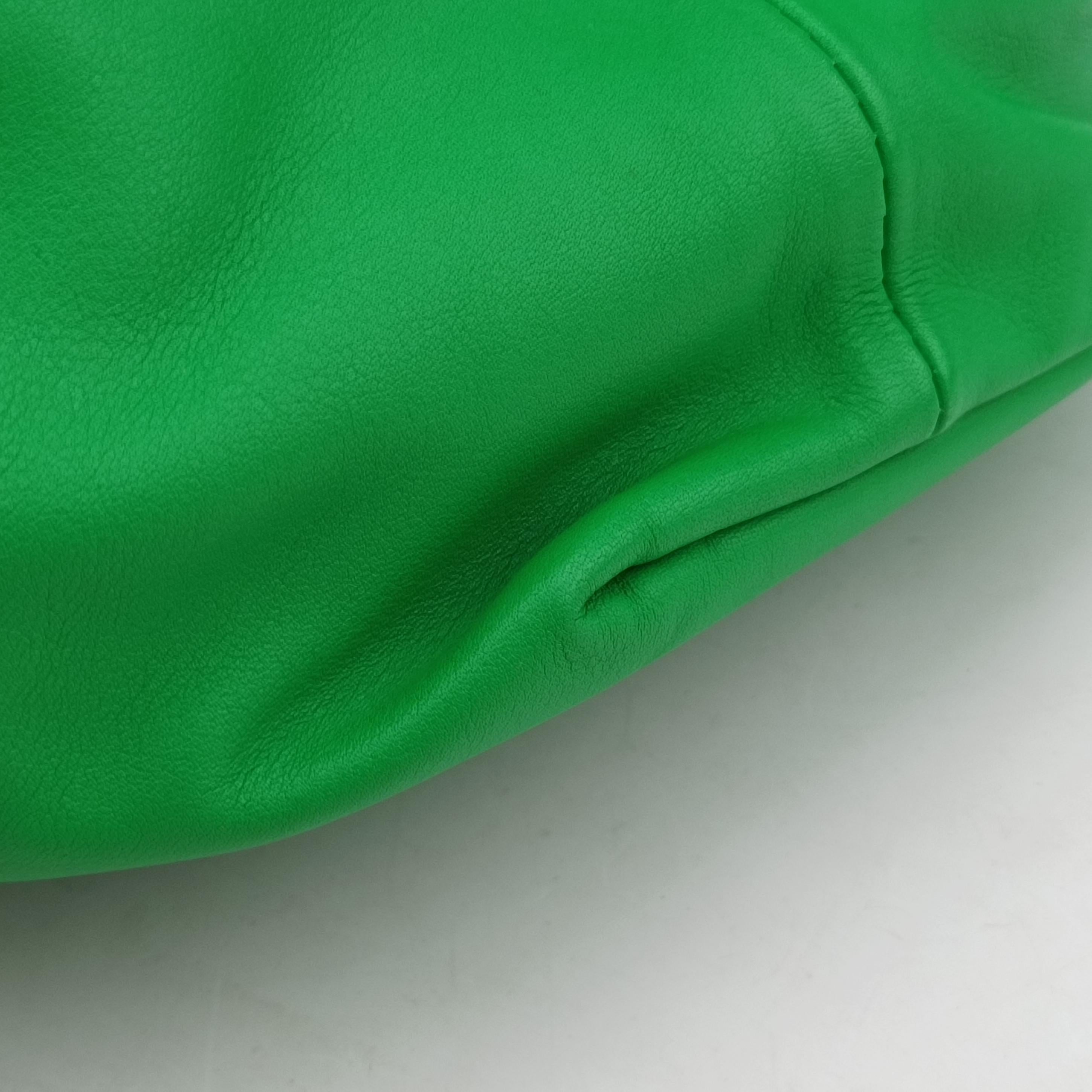 Secondhand Bottega Veneta Double Knot Green lambskin  handbag | stylenewstar