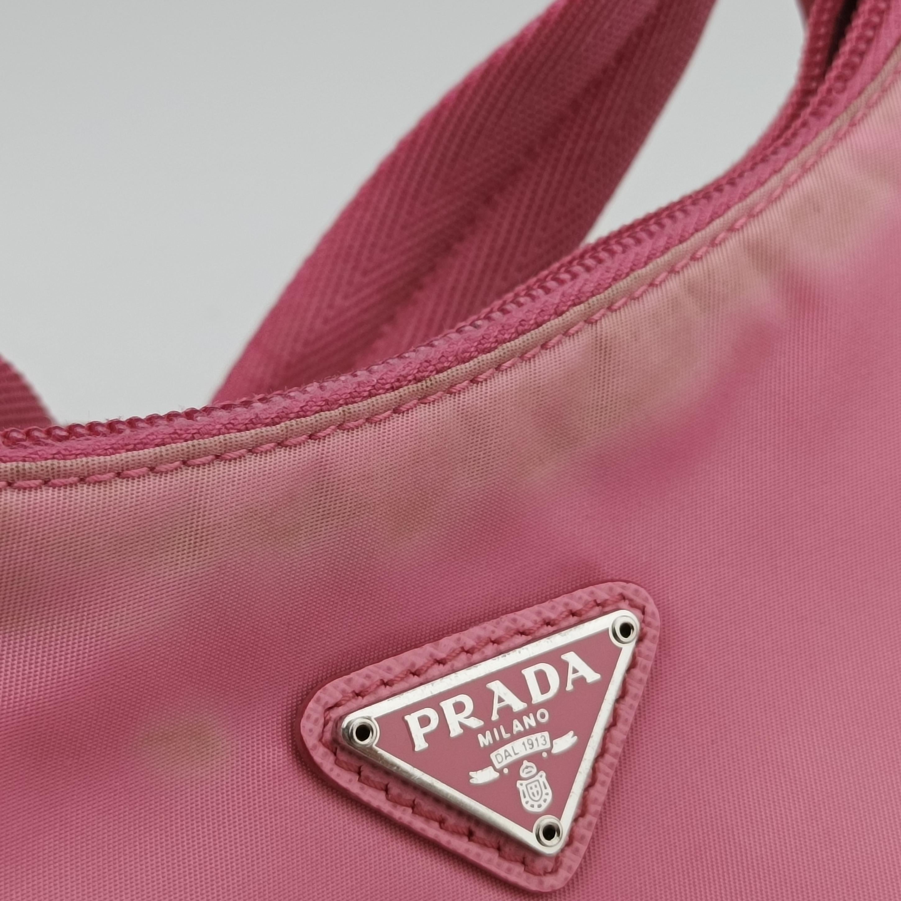 Pre-owned Prada Re-Edition2000 Pink nylon 1NE515 handbag | stylenewstar
