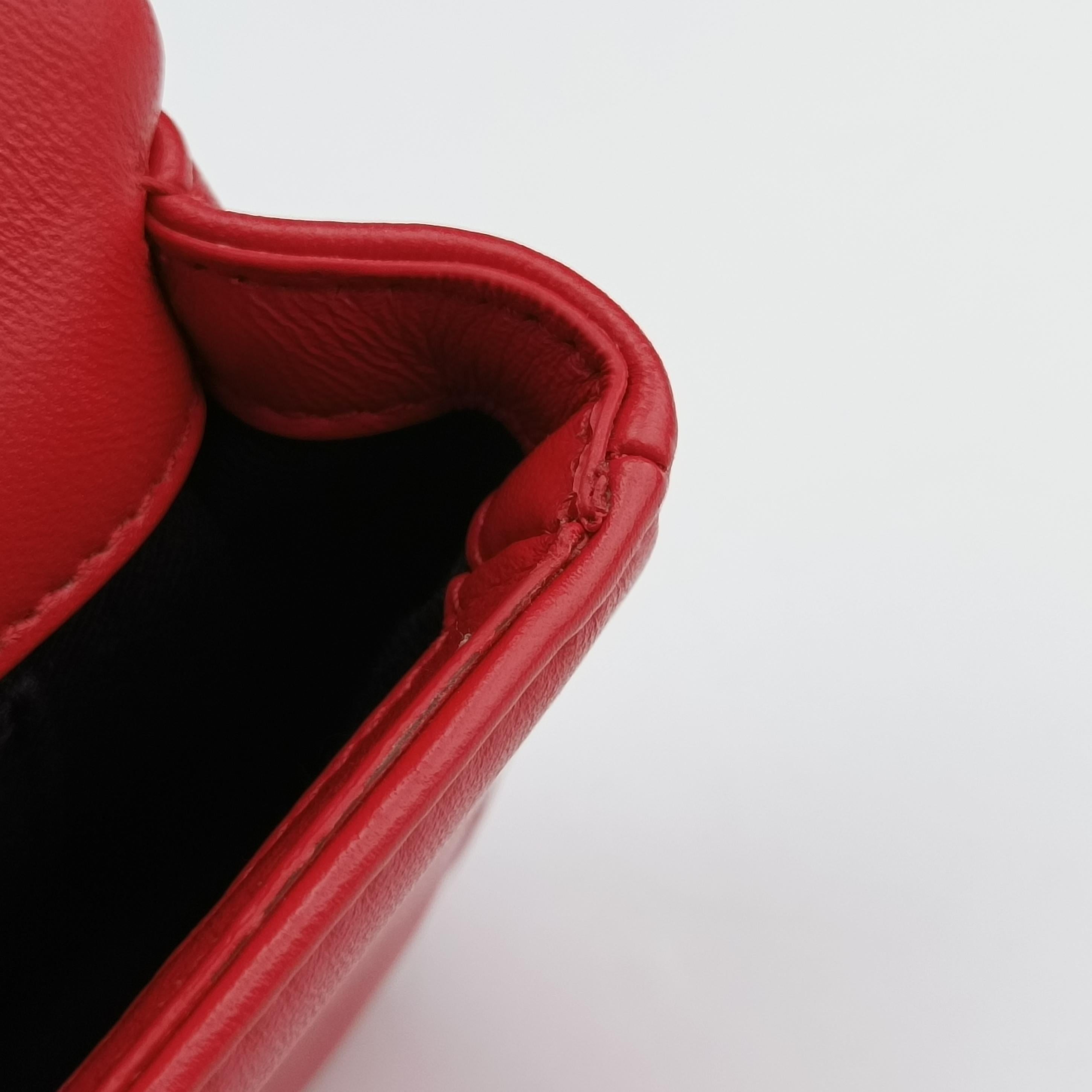 Pre-owned Burberry Lola chain TB Red Leather  shoulderbag | stylenewstar