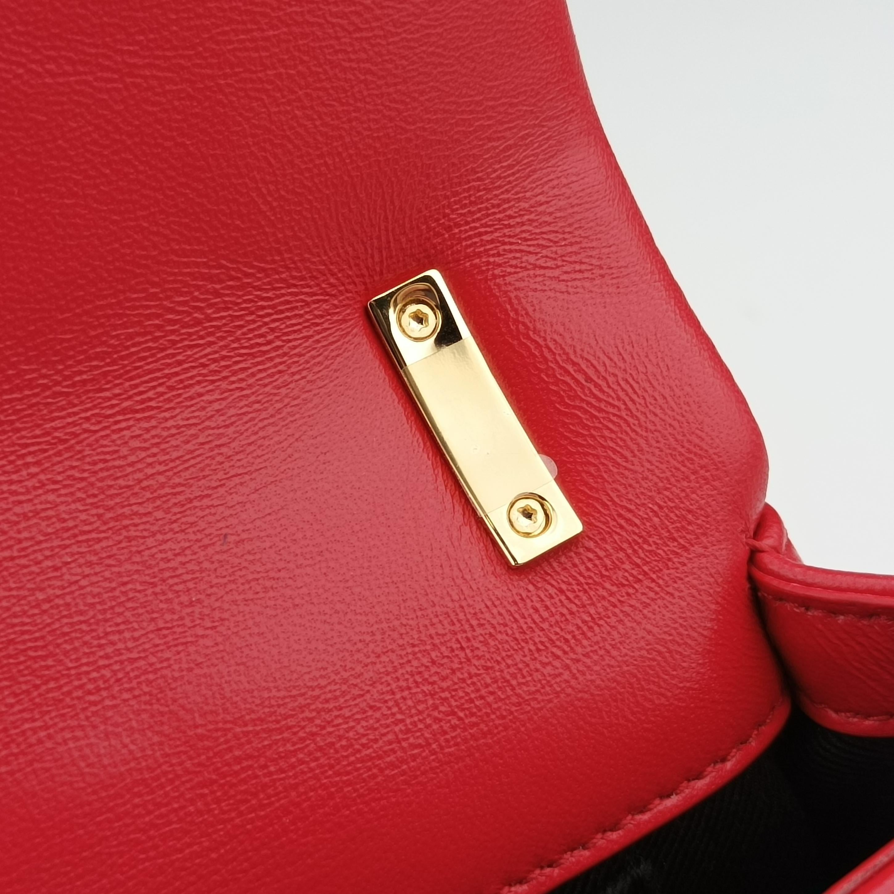Pre-owned Burberry Lola chain TB Red Leather  shoulderbag | stylenewstar