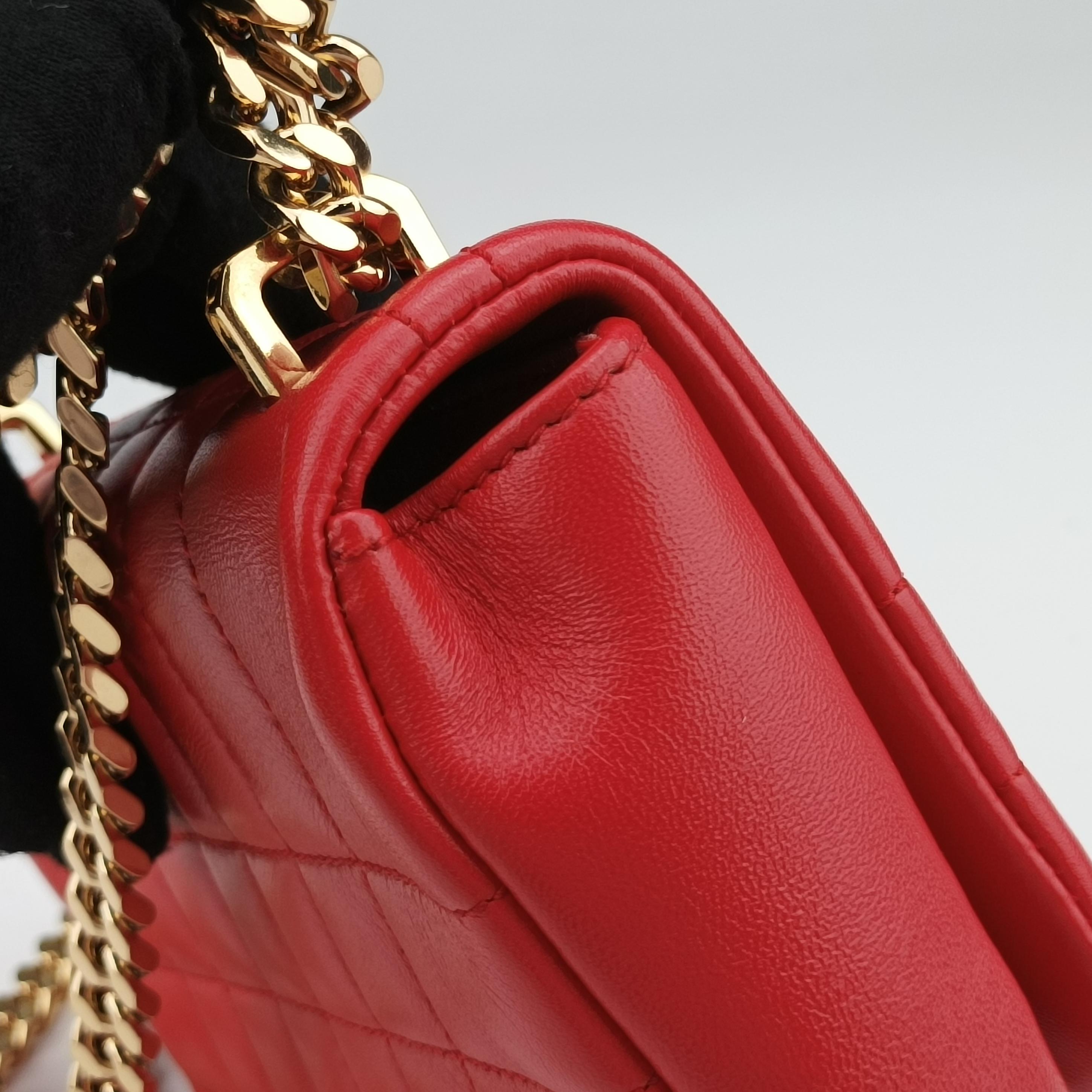 Pre-owned Burberry Lola chain TB Red Leather  shoulderbag | stylenewstar