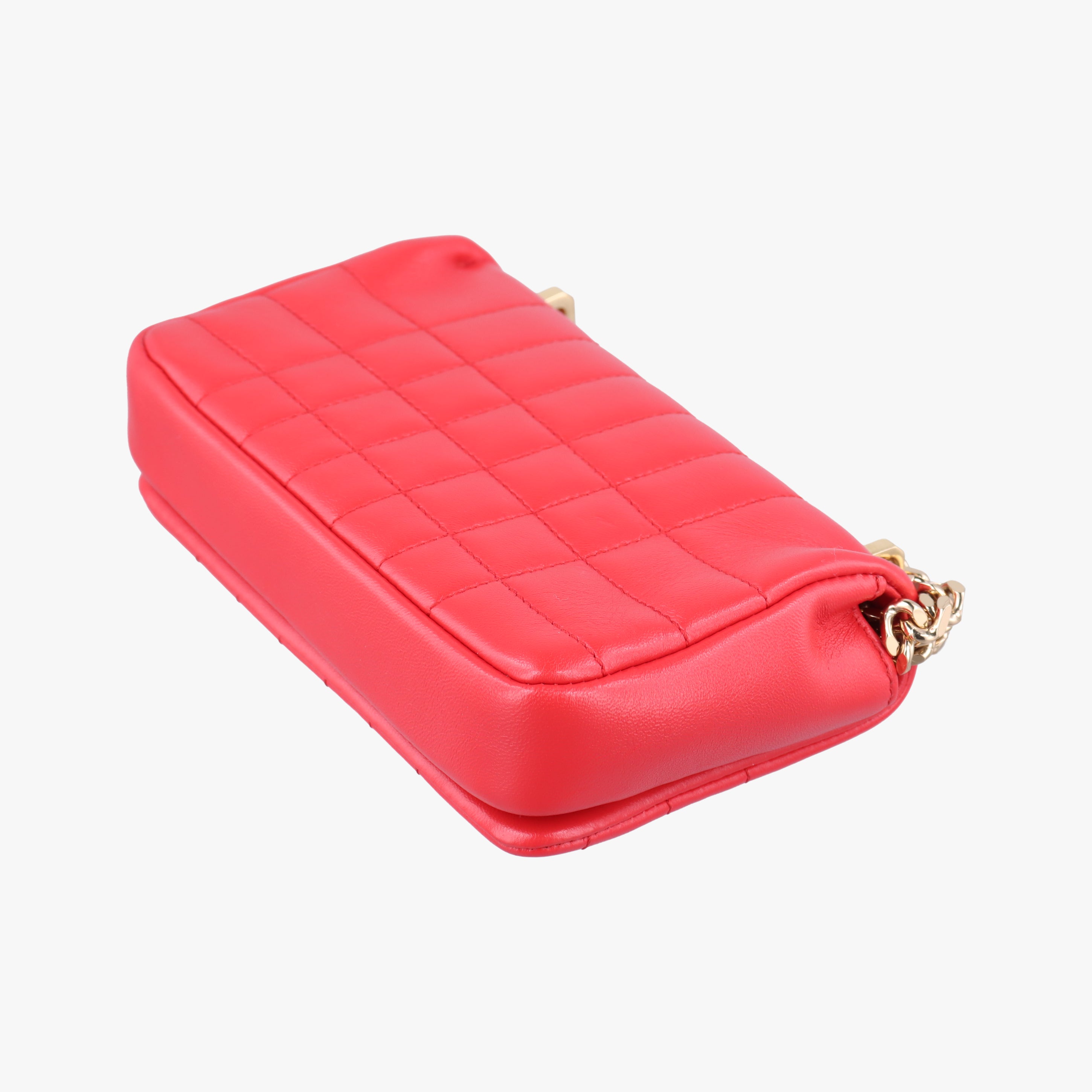 Pre-owned Burberry Lola chain TB Red Leather  shoulderbag | stylenewstar